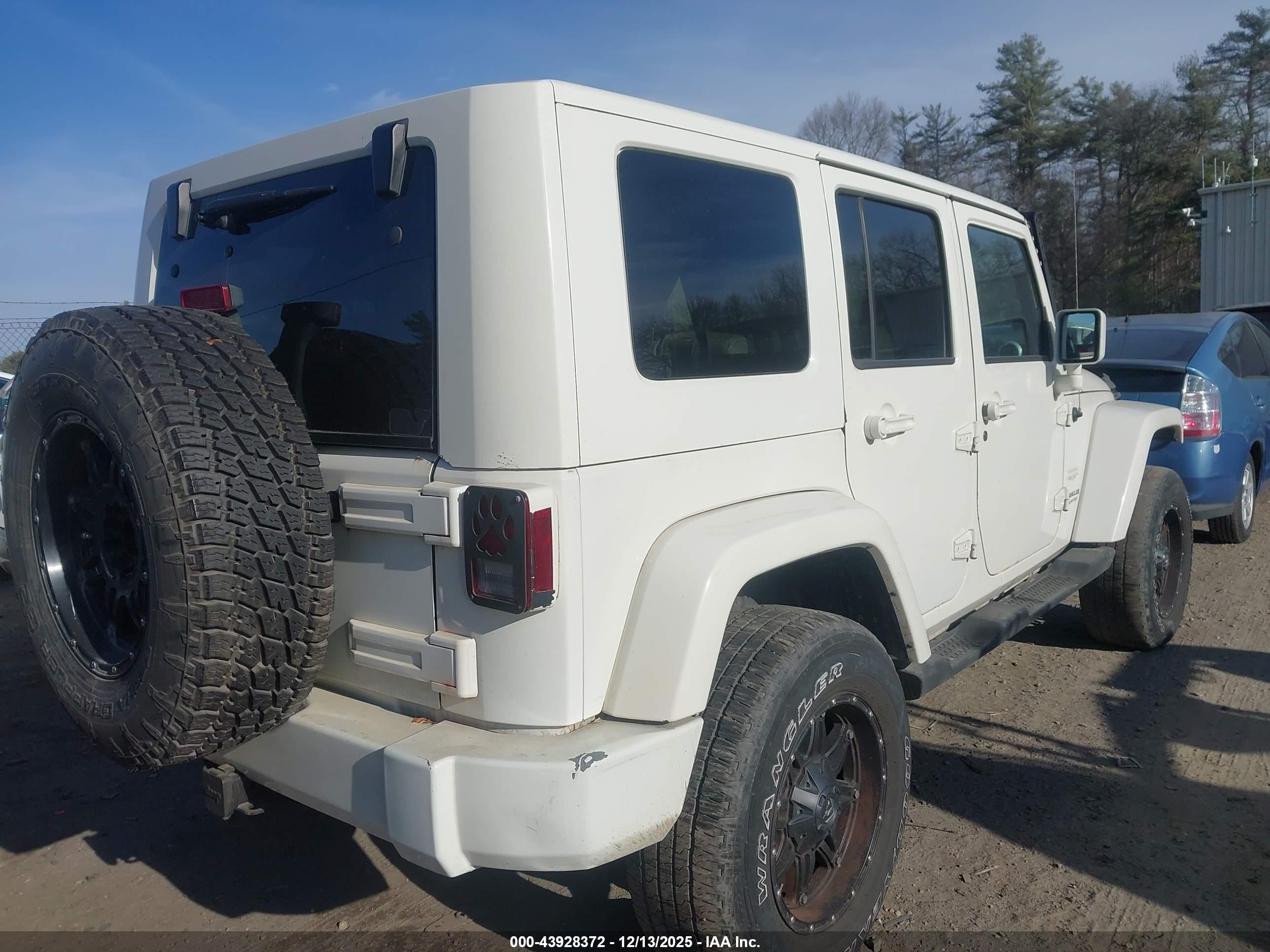 JEEP WRANGLER image 4