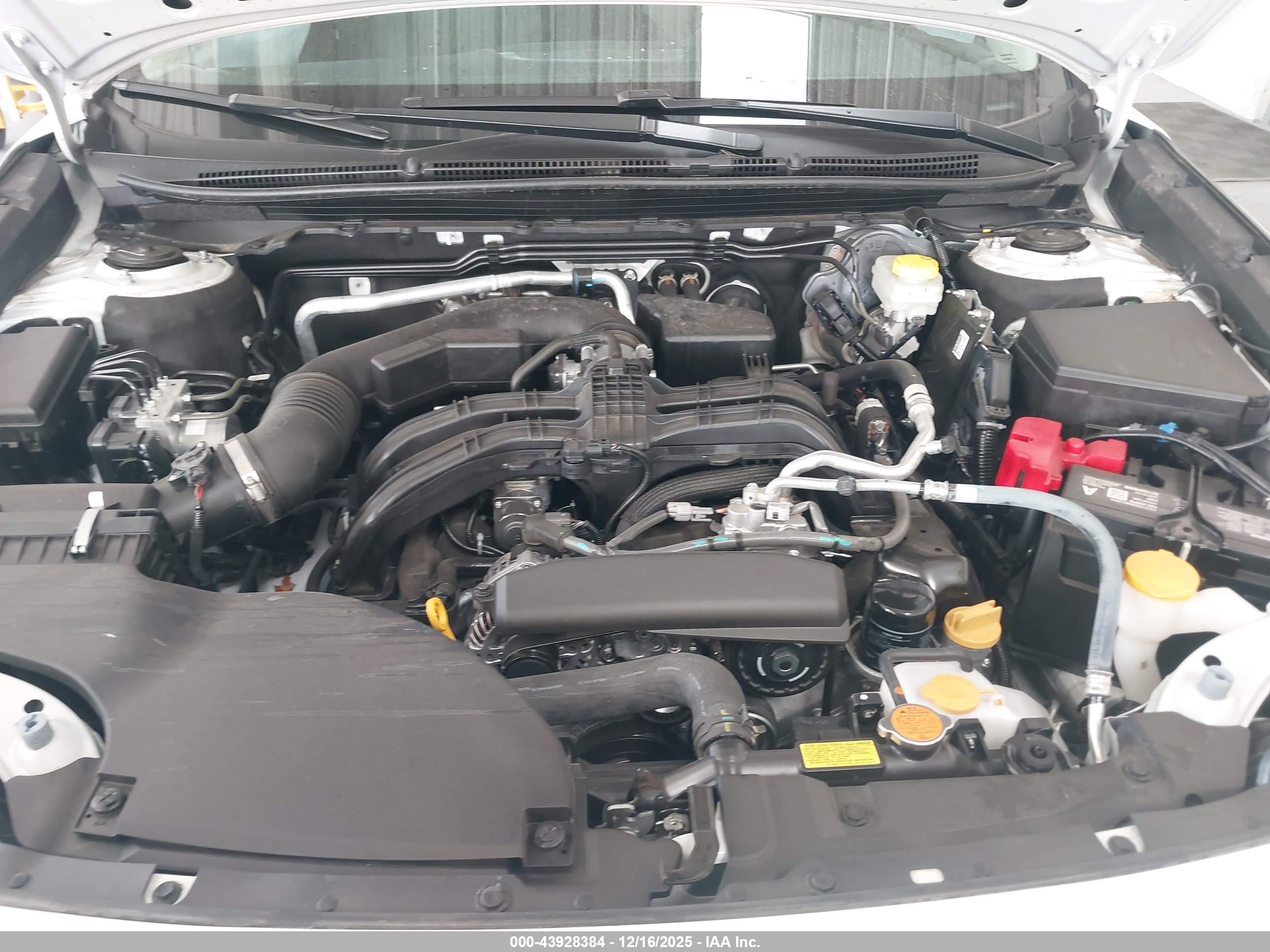 SUBARU OUTBACK image 10