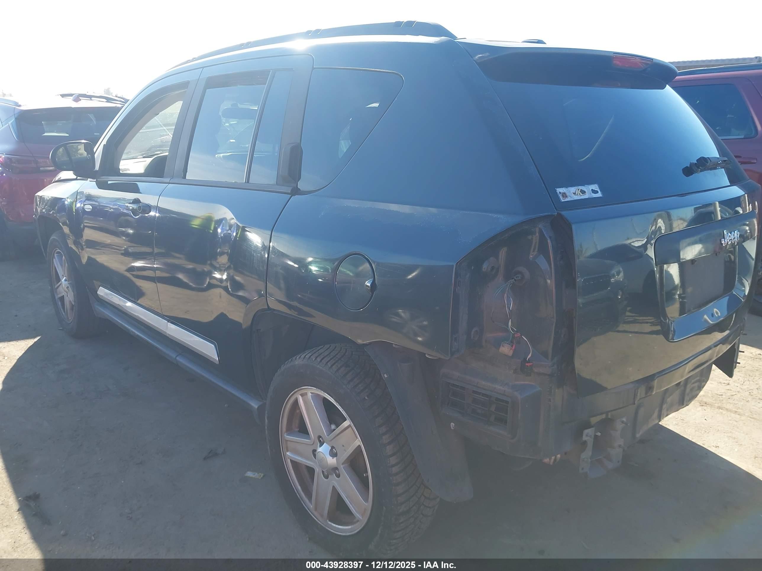 JEEP COMPASS image 3