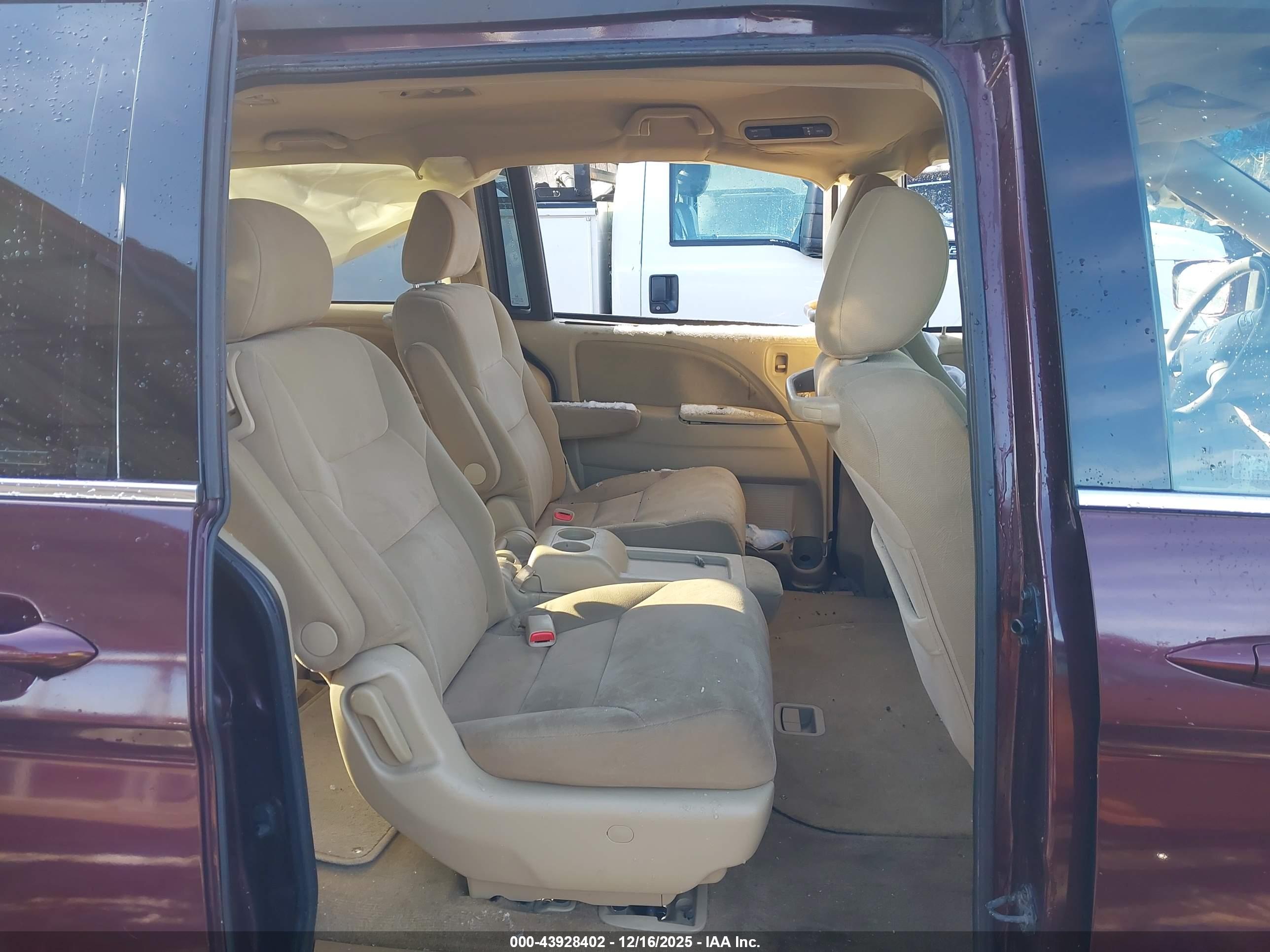 HONDA ODYSSEY image 8