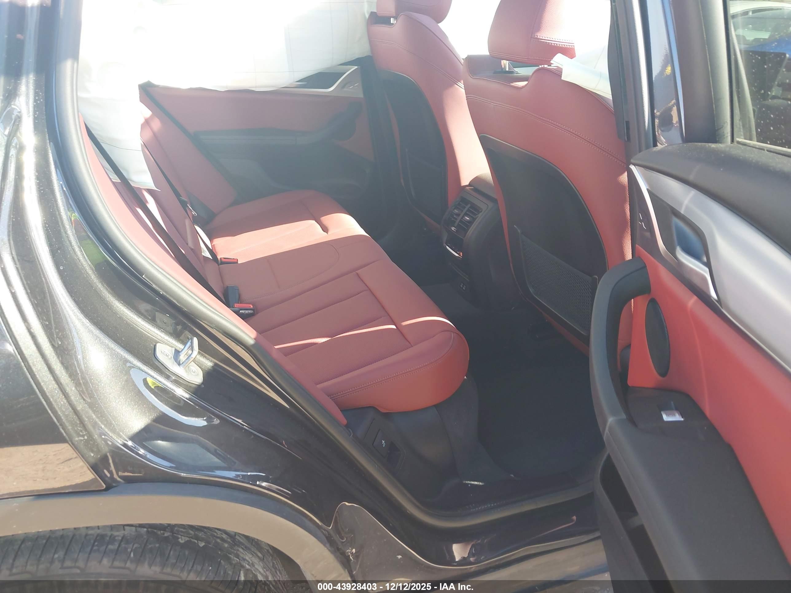 BMW X3 image 8