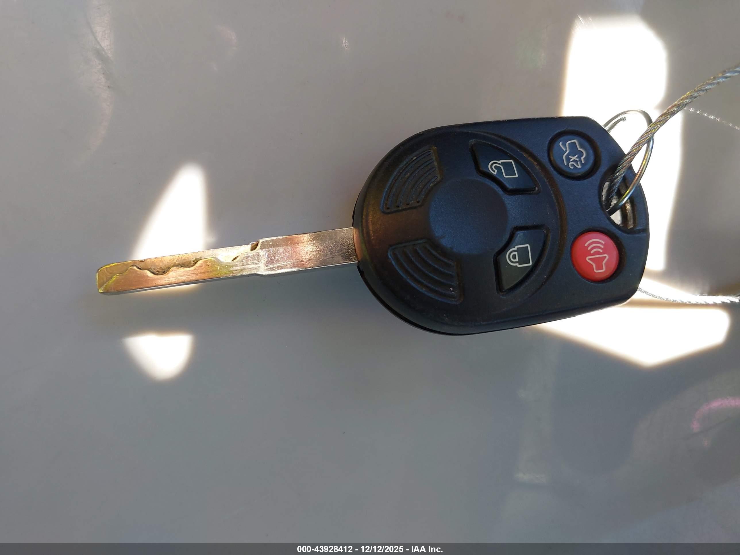 FORD FOCUS image 11