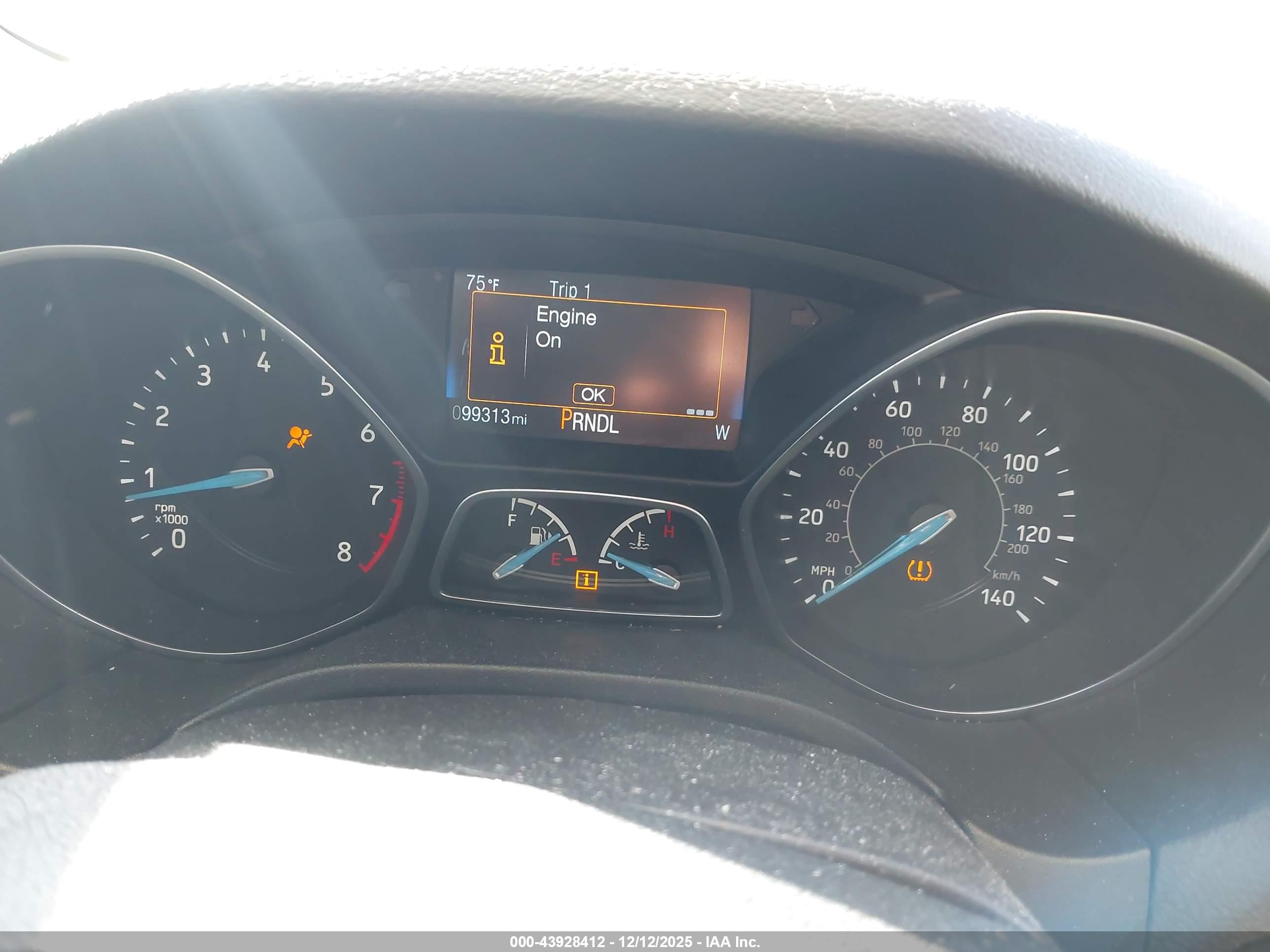 FORD FOCUS image 7
