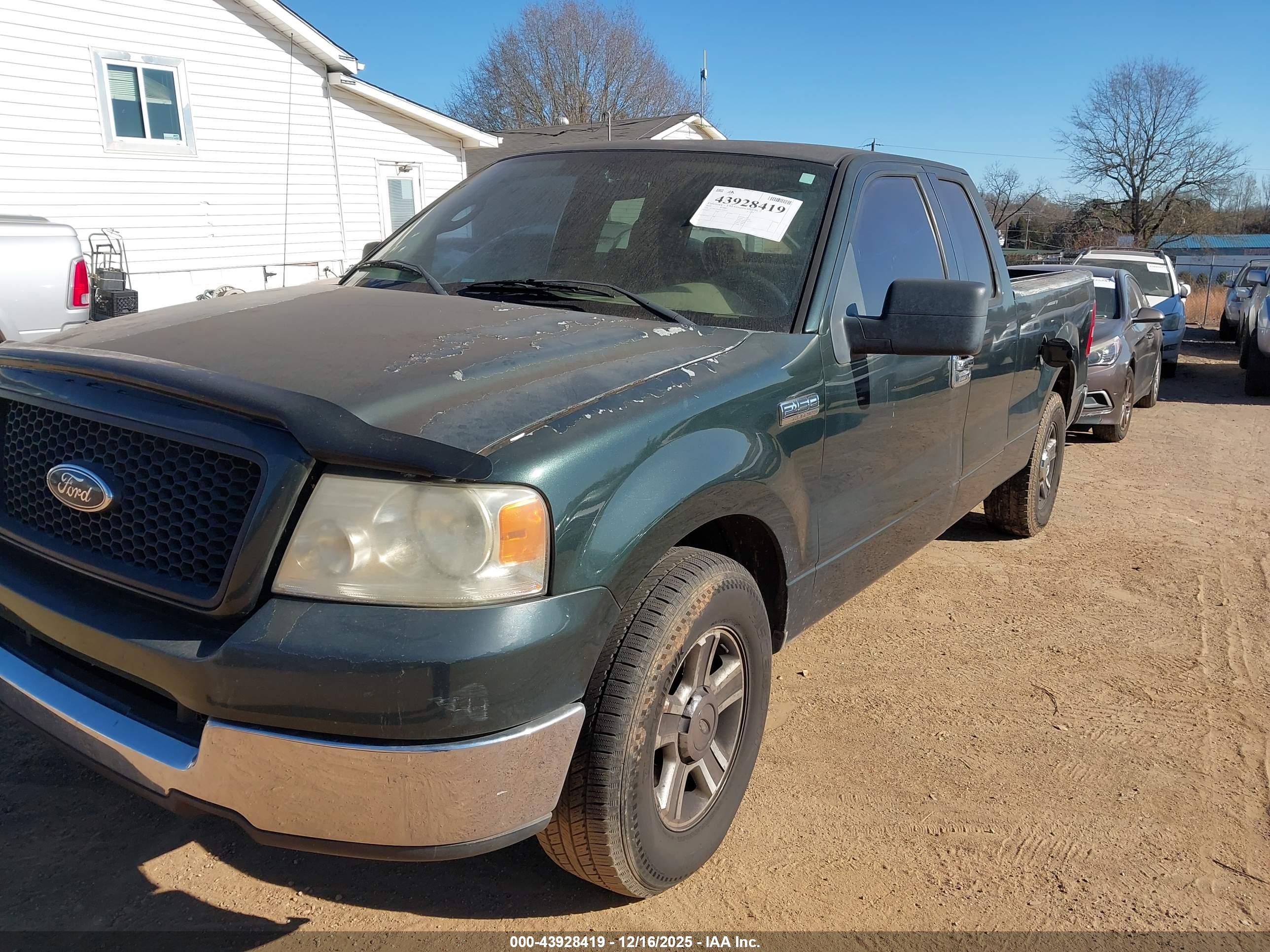 FORD F-150 image 2