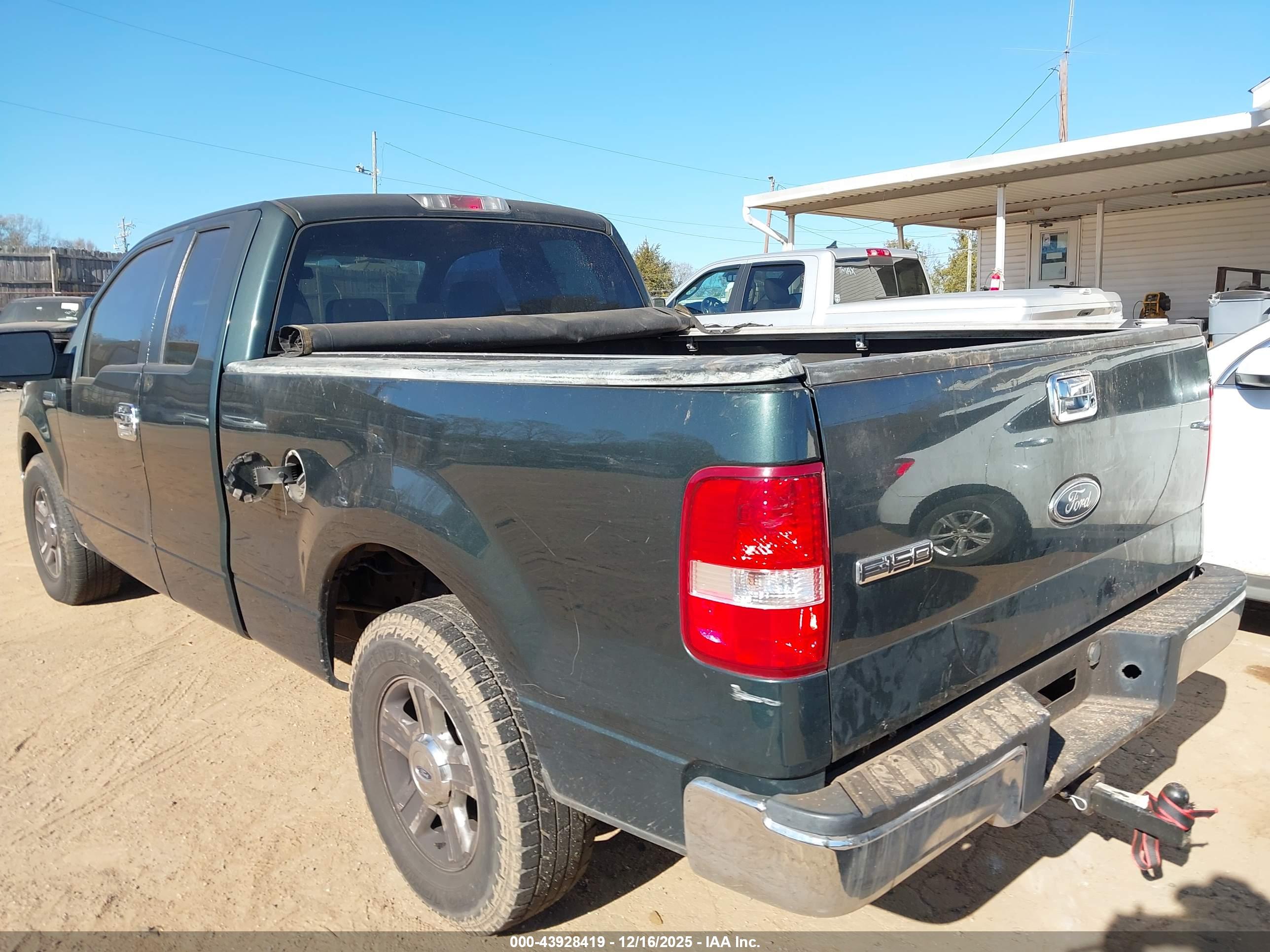 FORD F-150 image 3