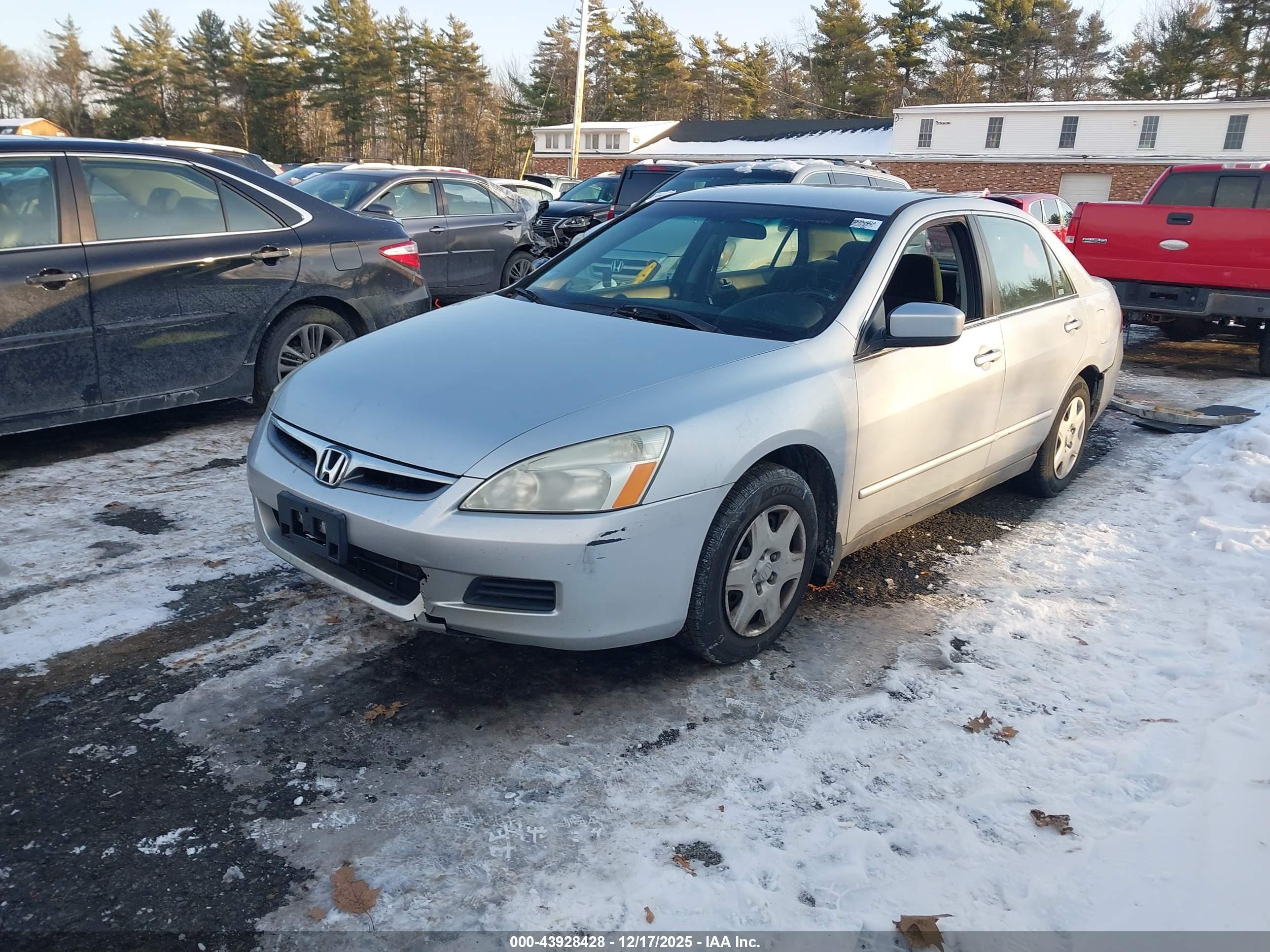 HONDA ACCORD image 2