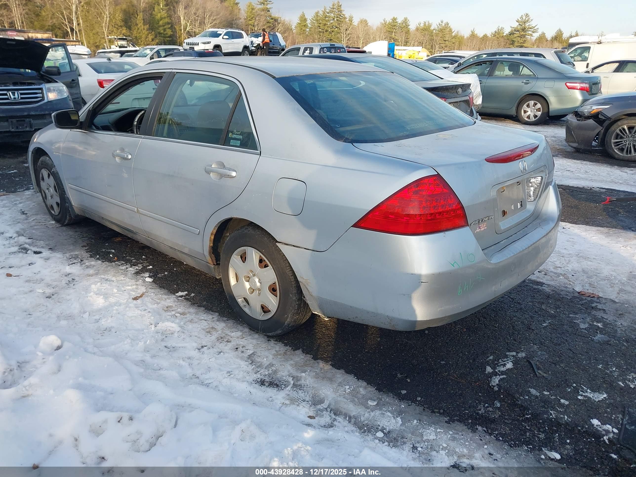 HONDA ACCORD image 3
