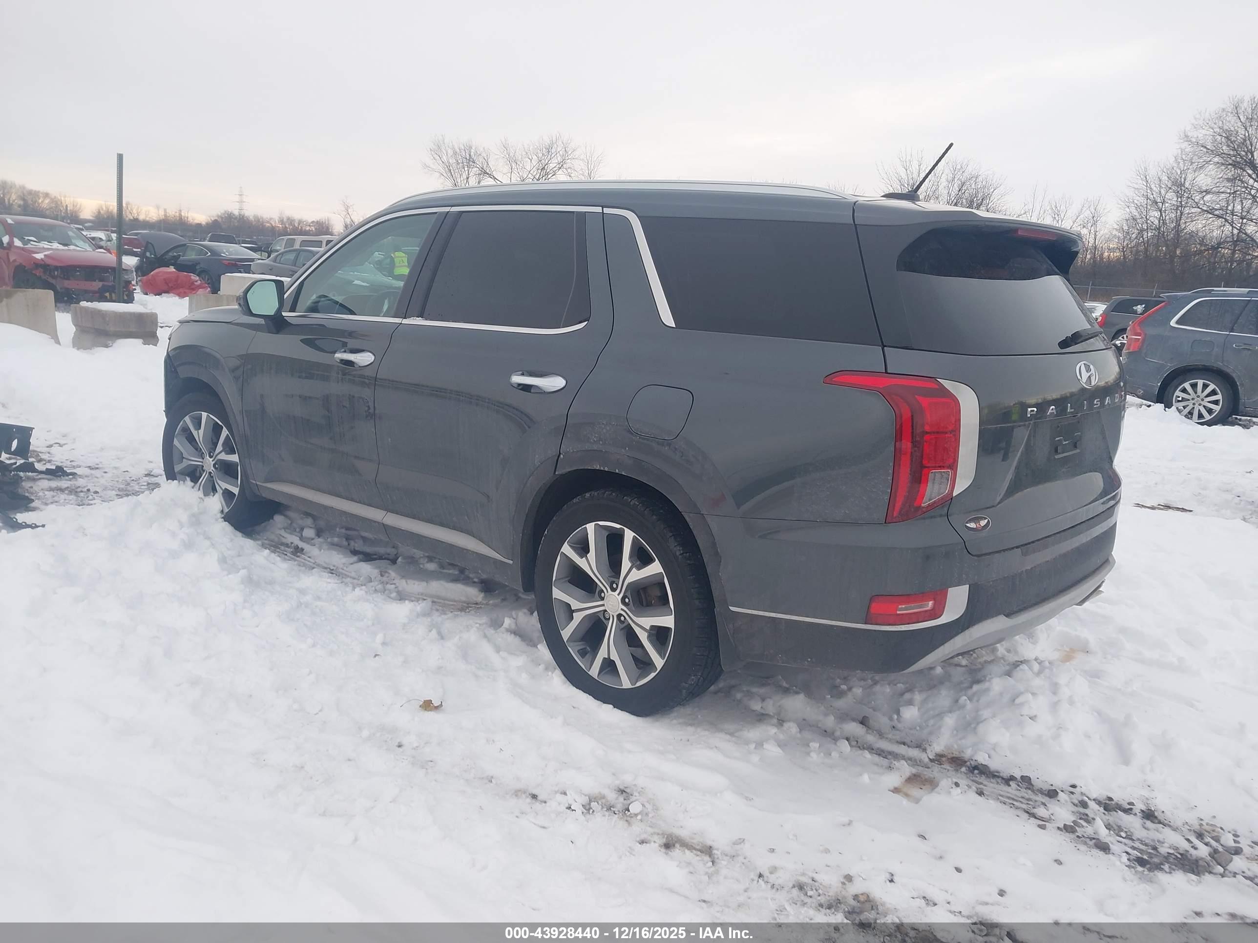 HYUNDAI PALISADE image 3