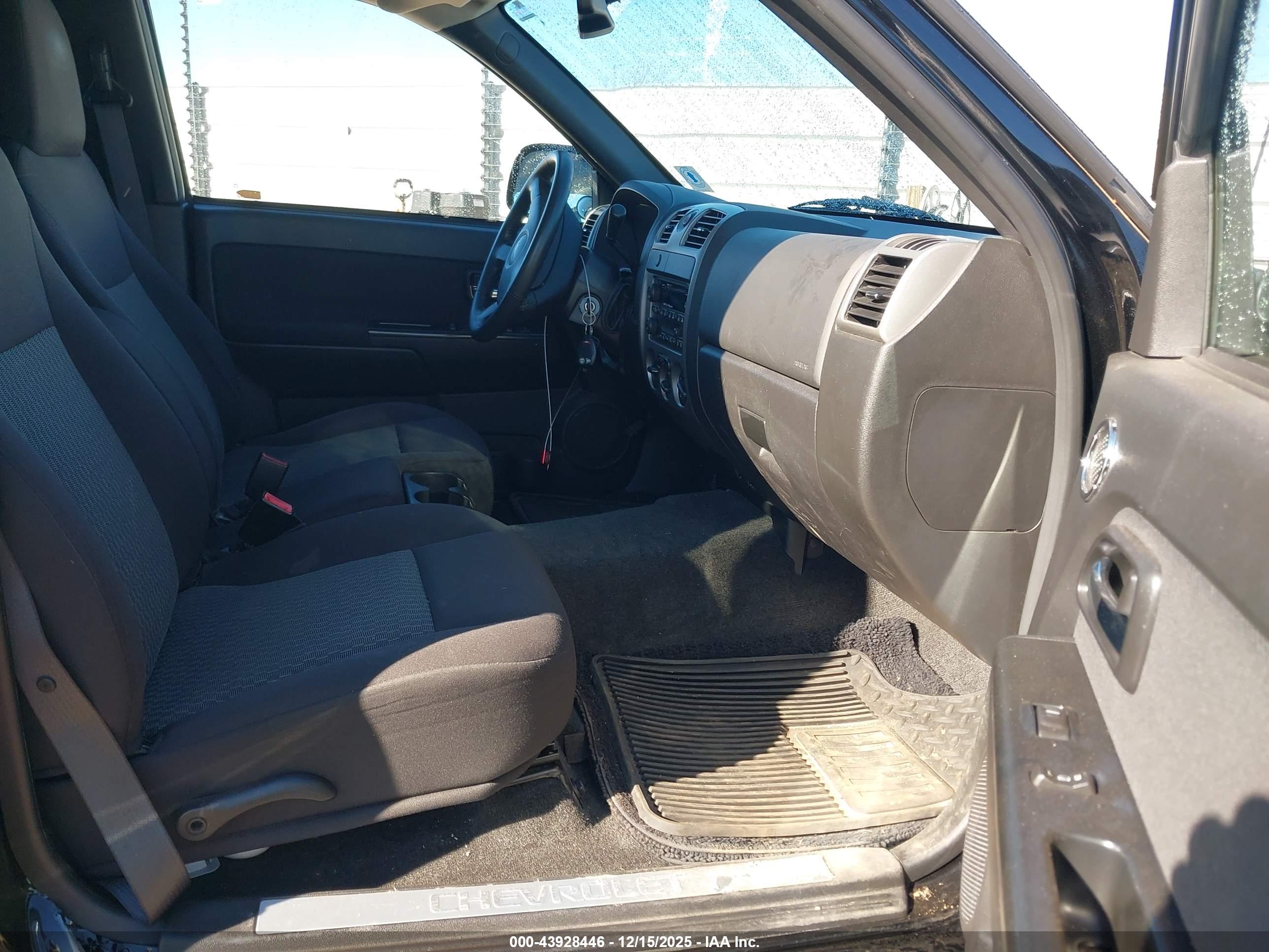 CHEVROLET COLORADO image 5
