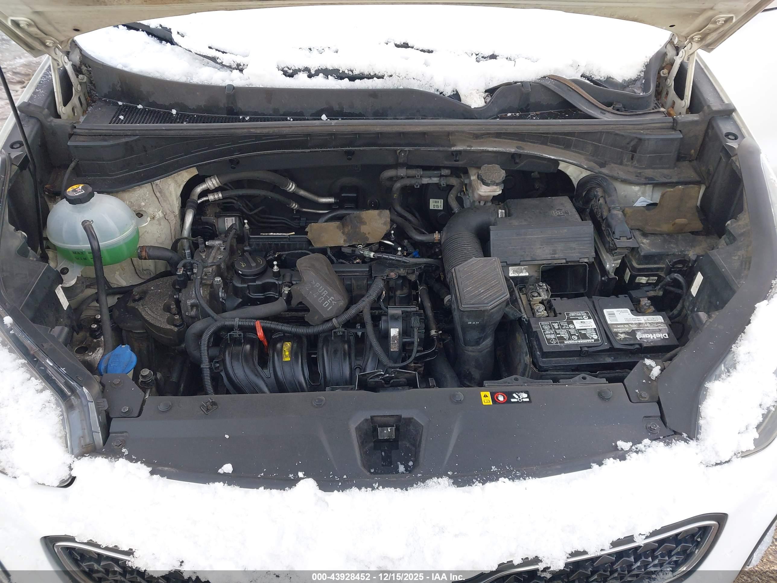 KIA SPORTAGE image 10