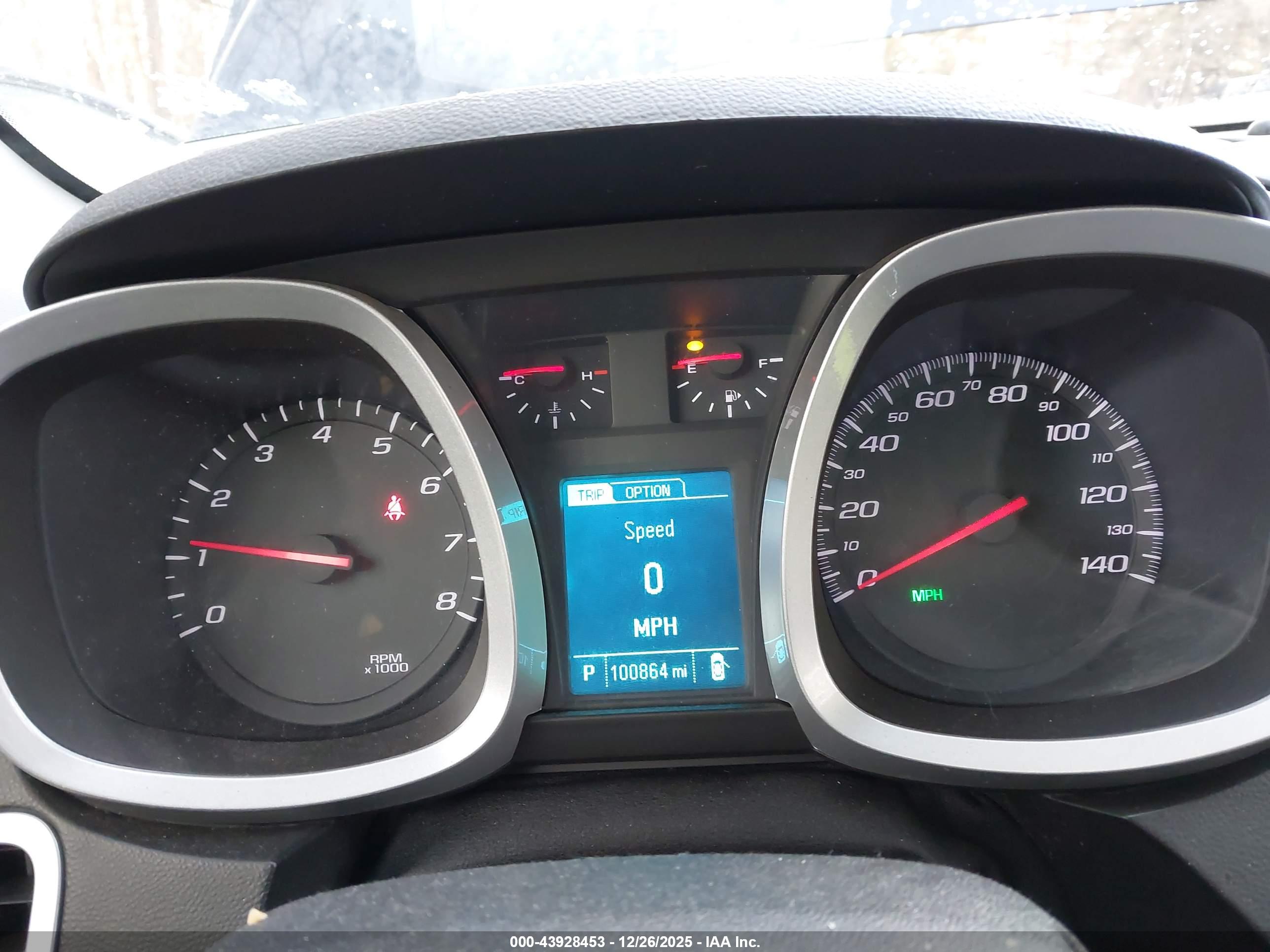 CHEVROLET EQUINOX image 7