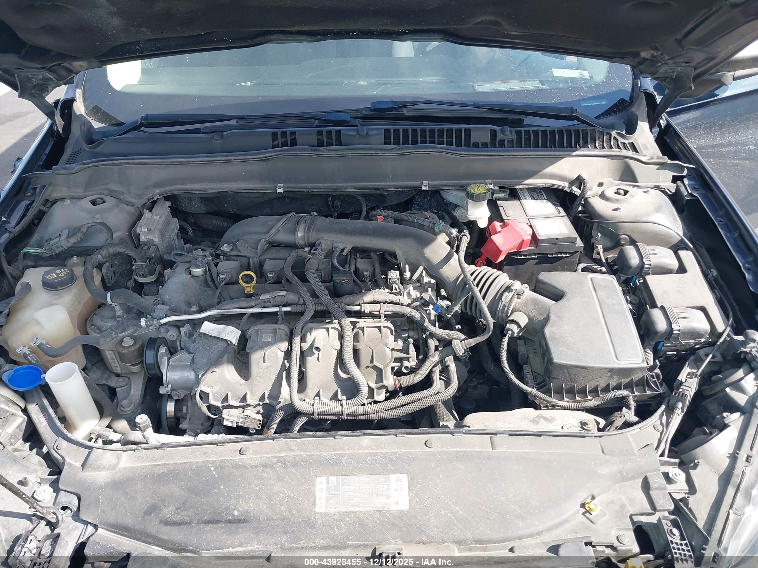 FORD FUSION image 10