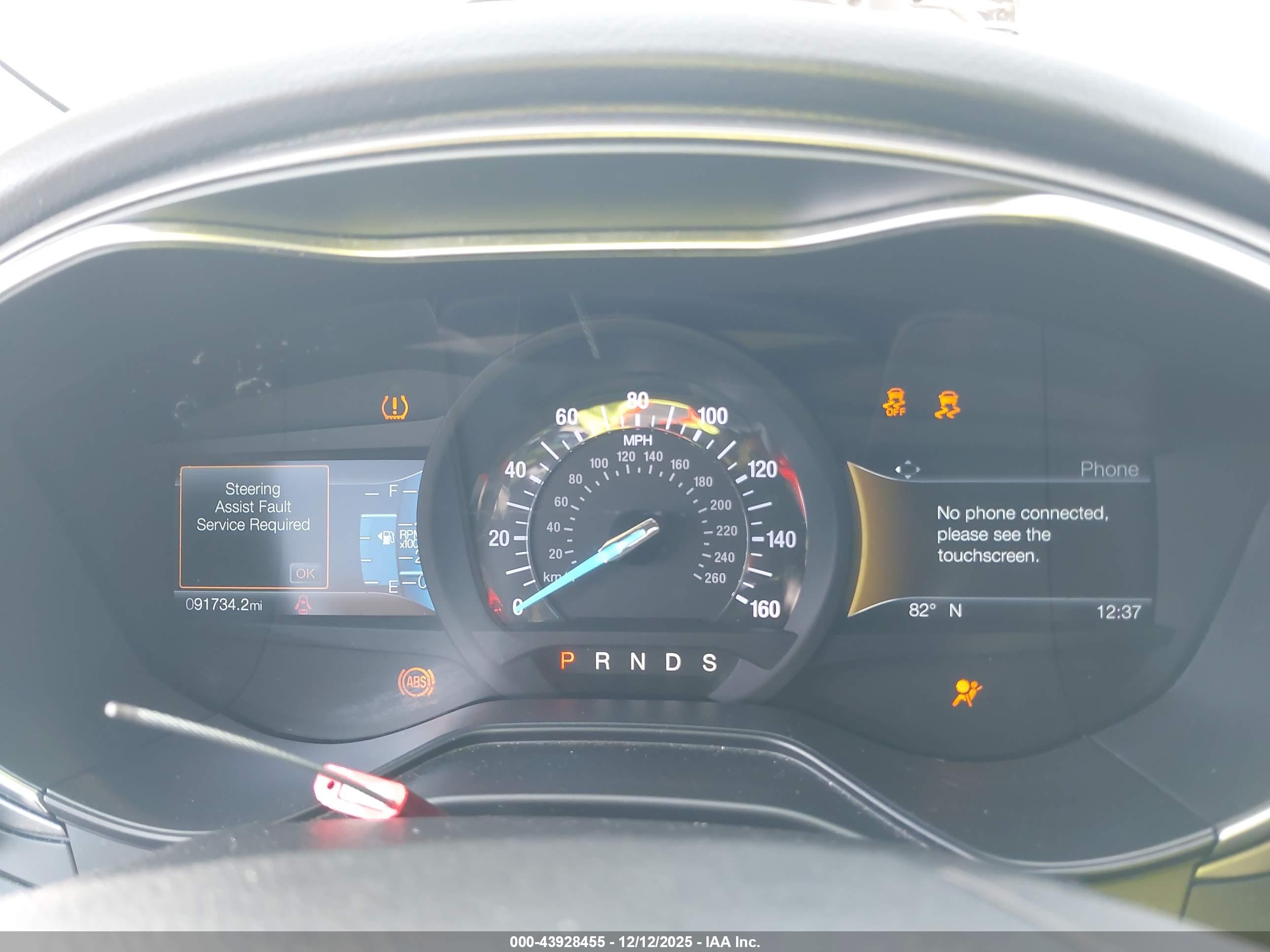 FORD FUSION image 7