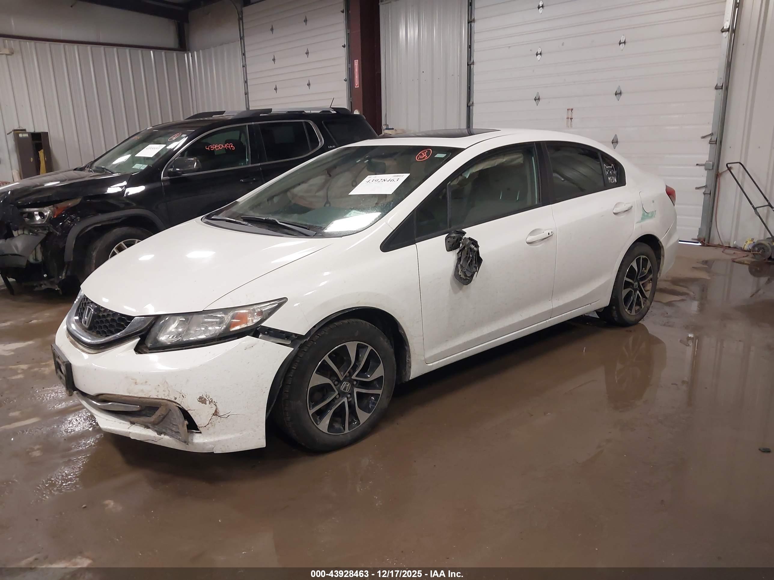 HONDA CIVIC image 2