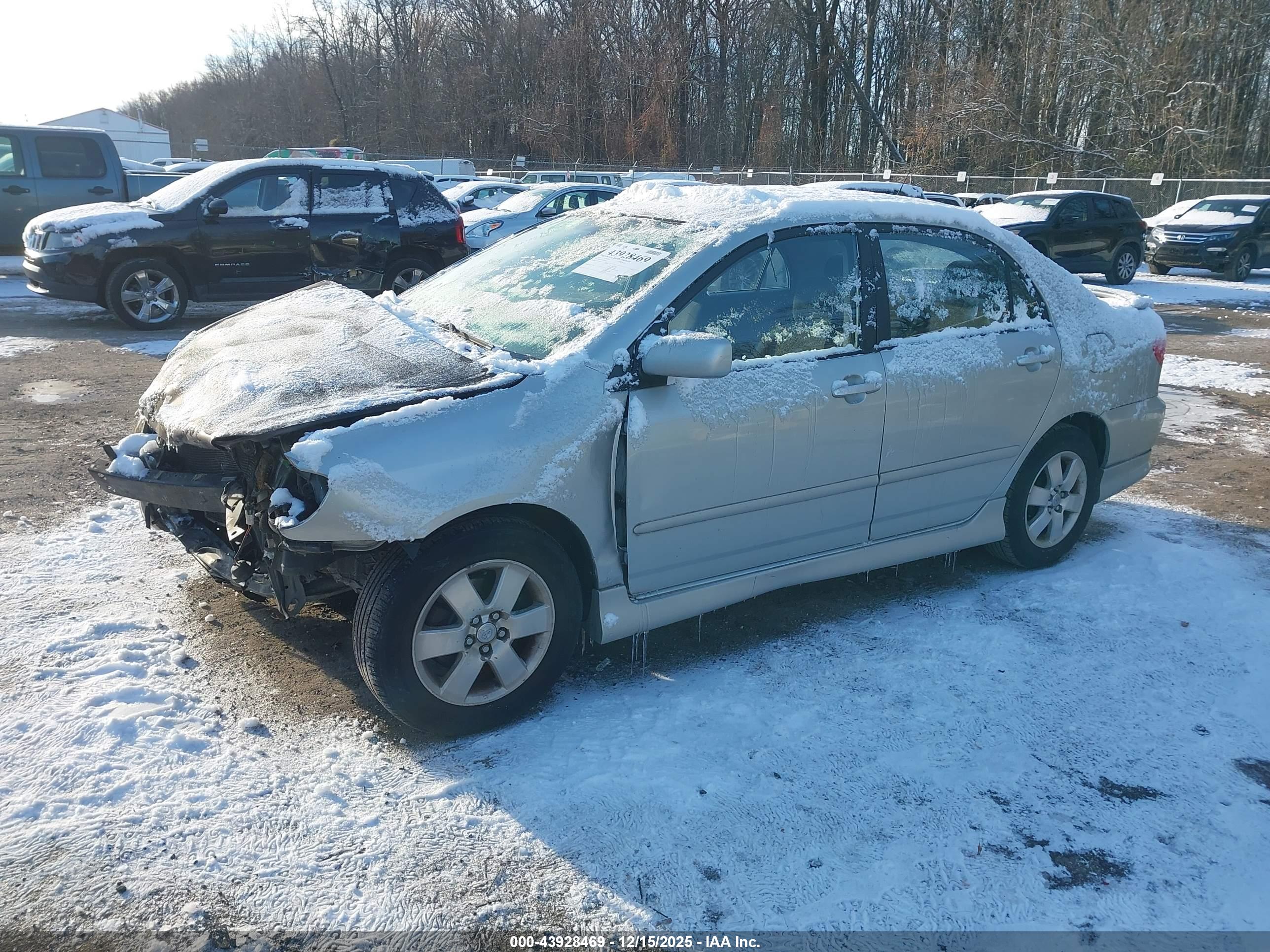 TOYOTA COROLLA image 2