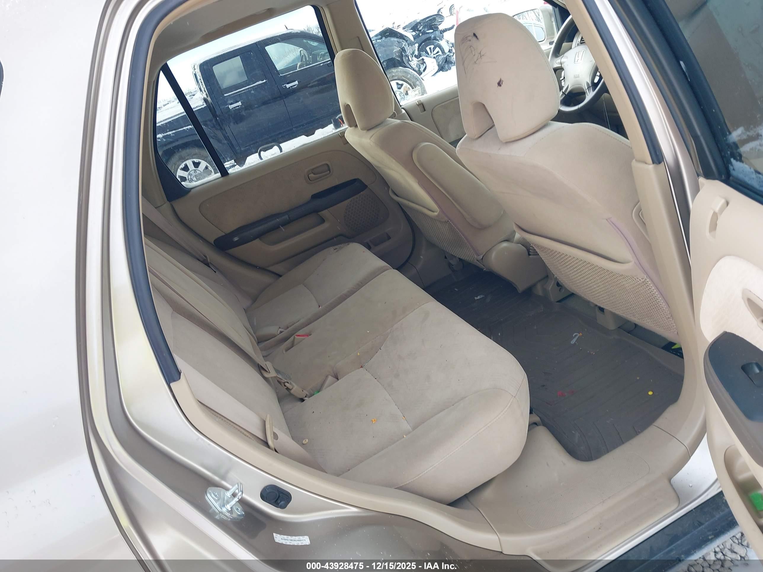 HONDA CR-V image 8
