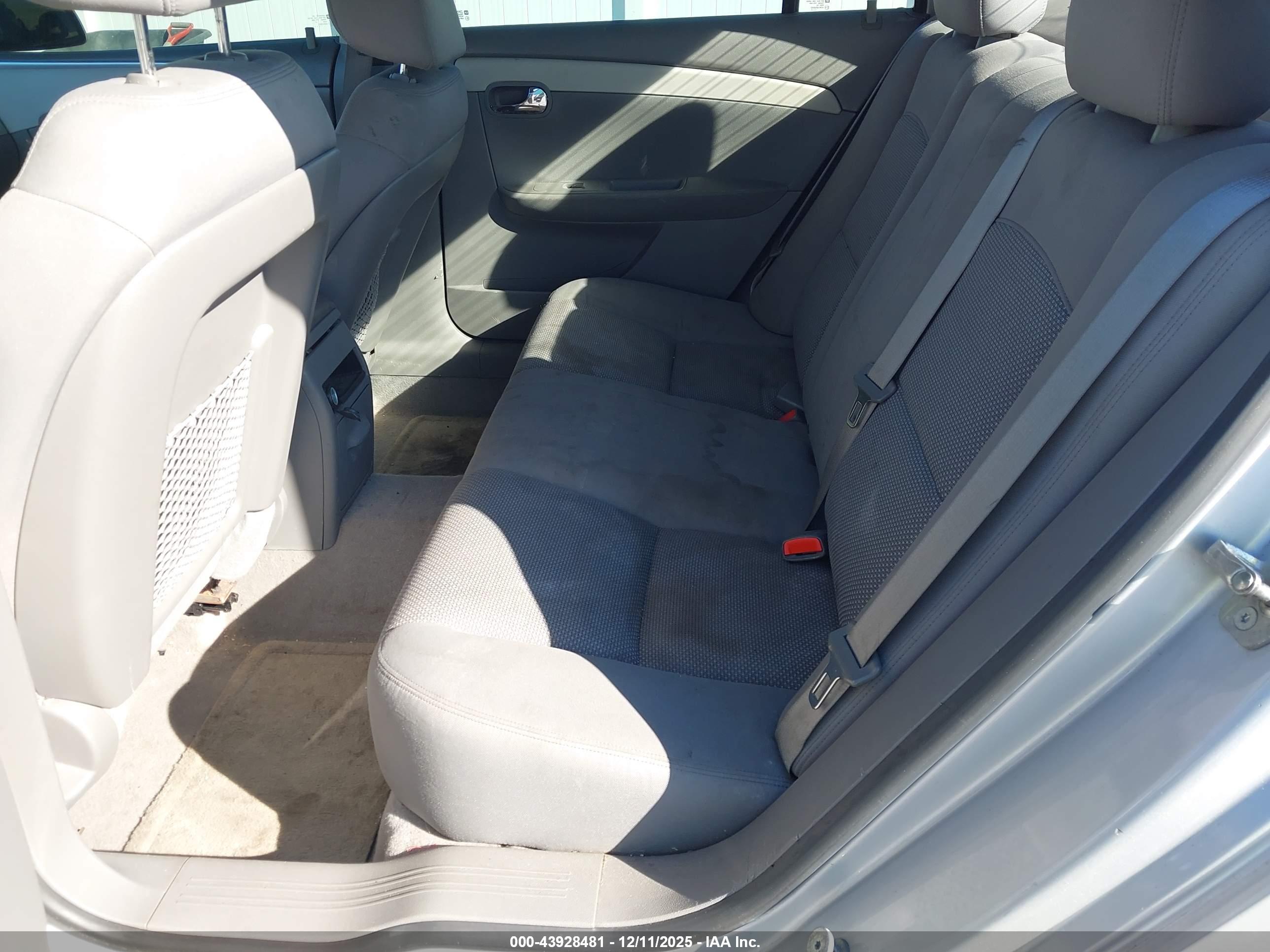 CHEVROLET MALIBU image 8