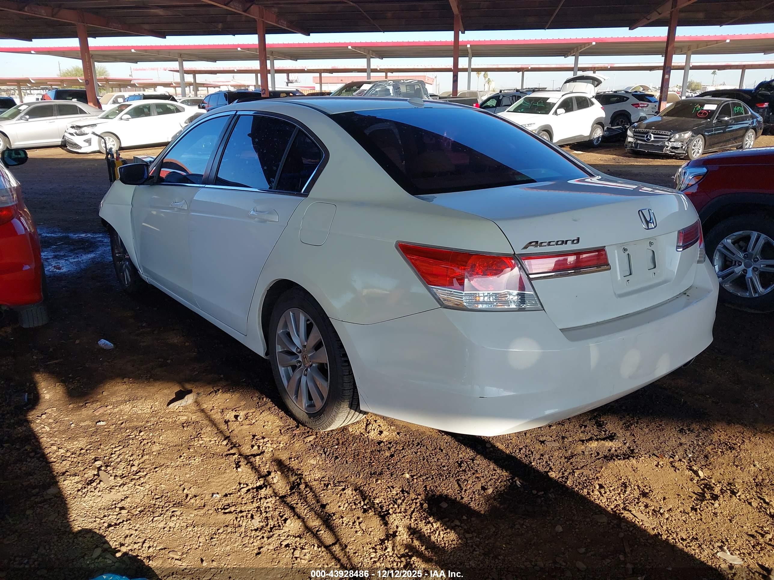 HONDA ACCORD image 3