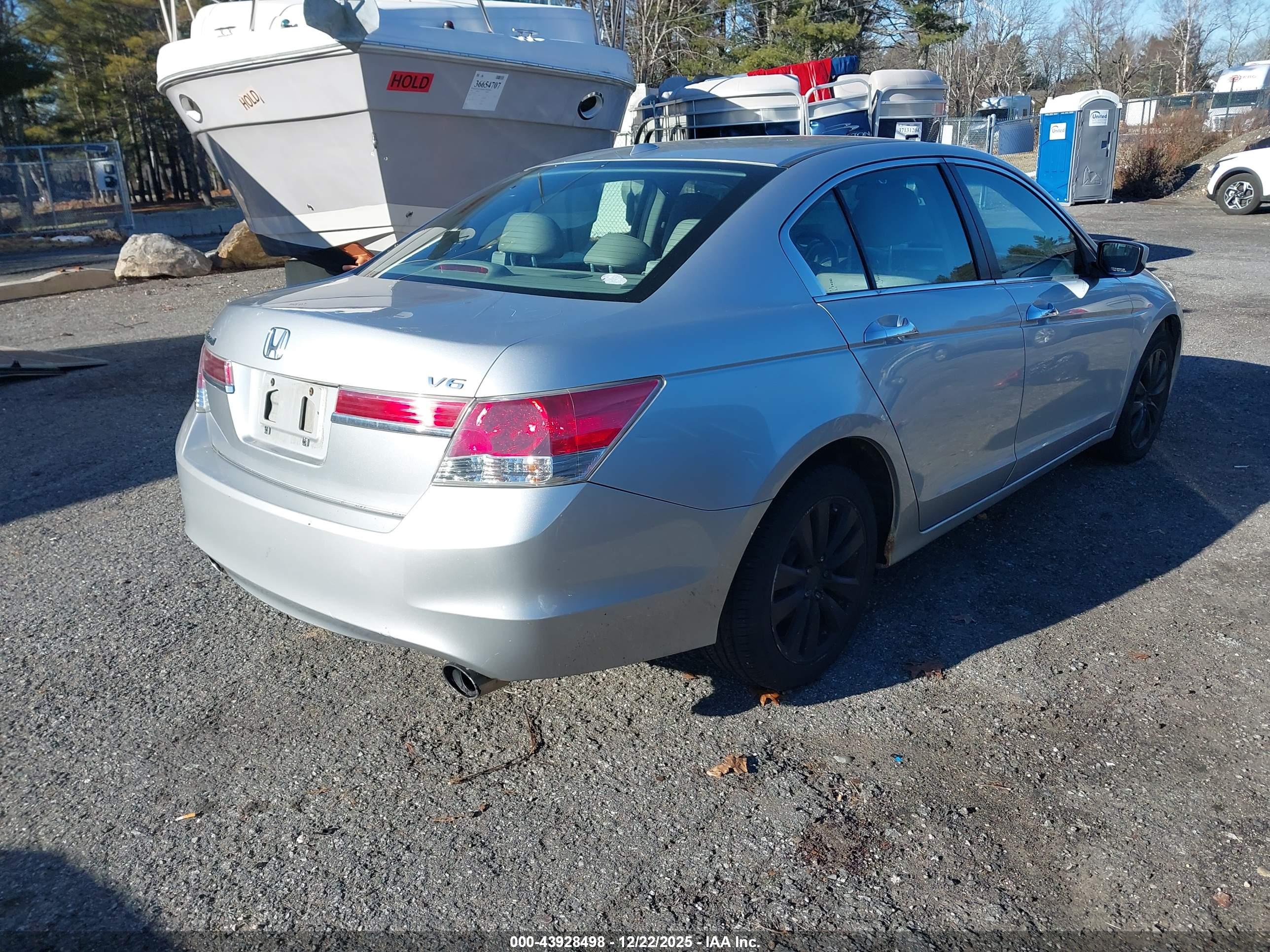 HONDA ACCORD image 4