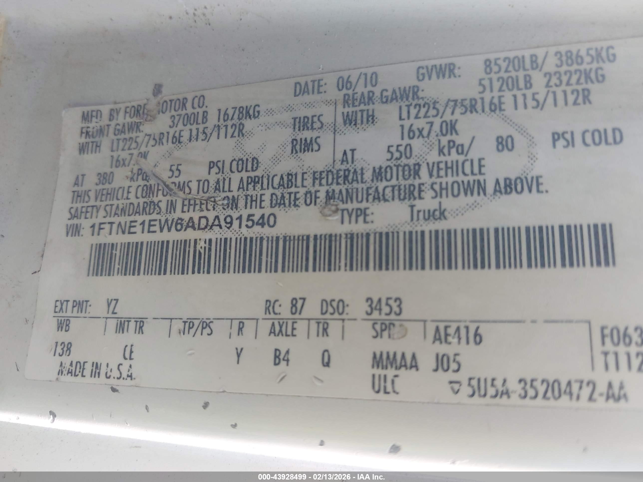 FORD E-150 image 9