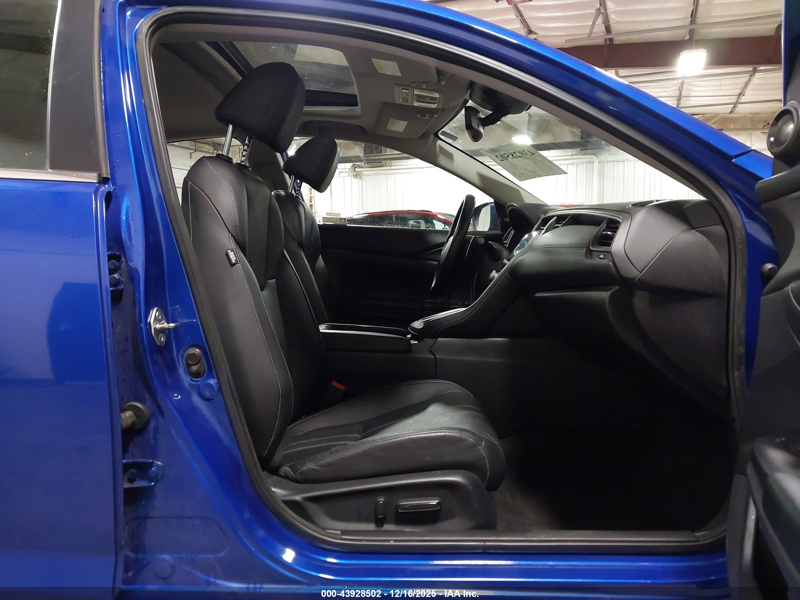 HONDA INSIGHT image 5