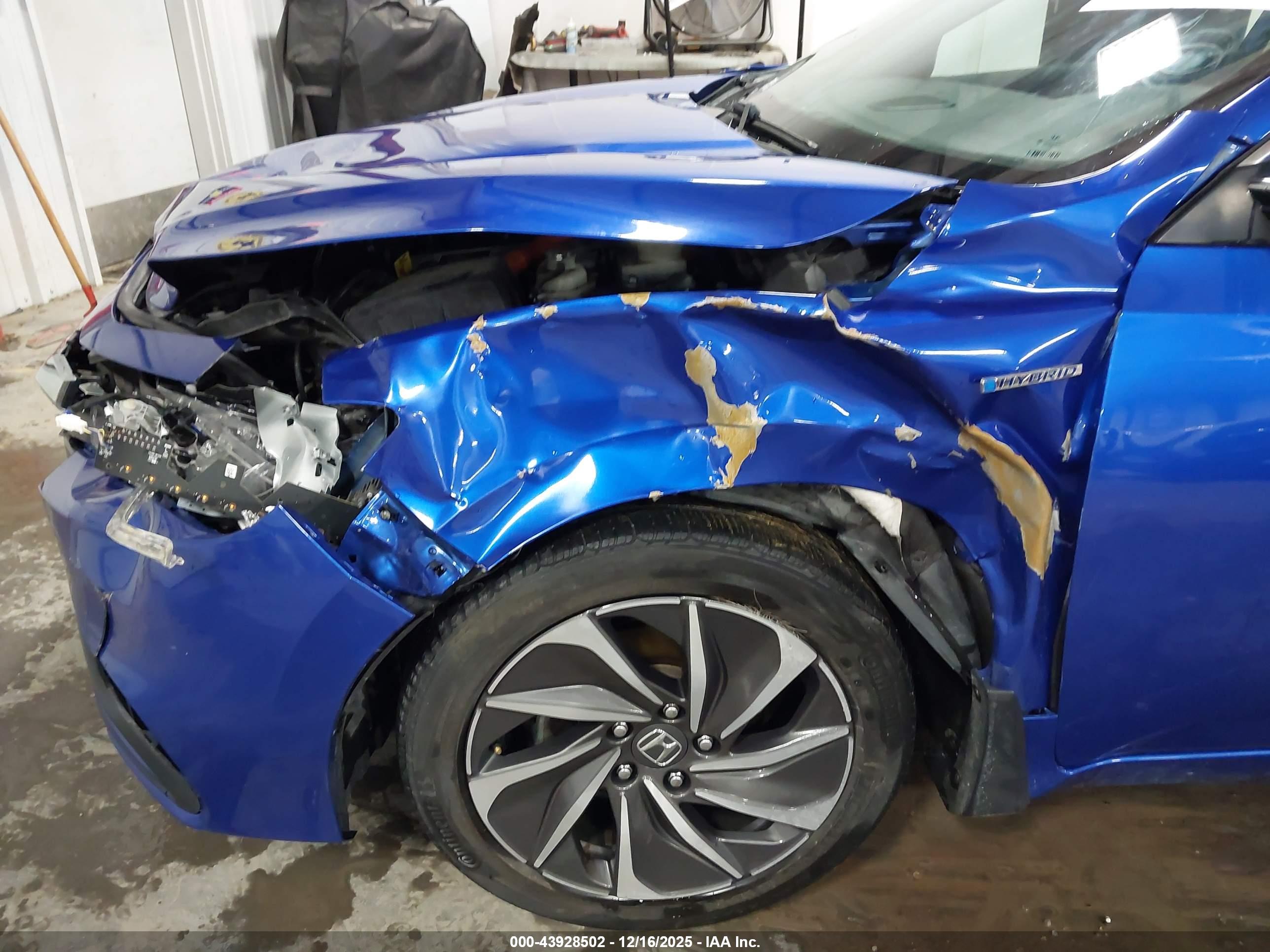 HONDA INSIGHT image 6