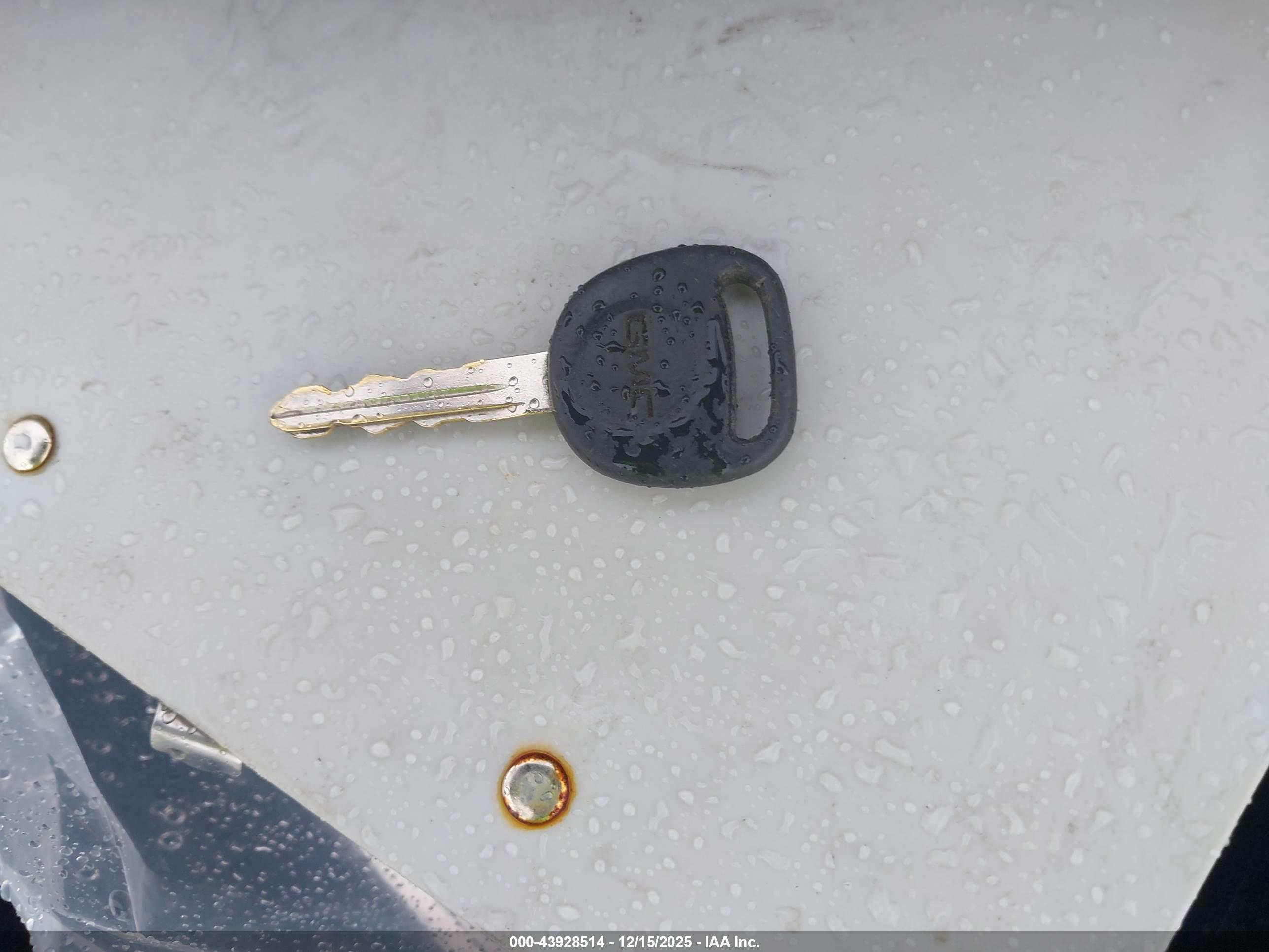 GMC YUKON image 11