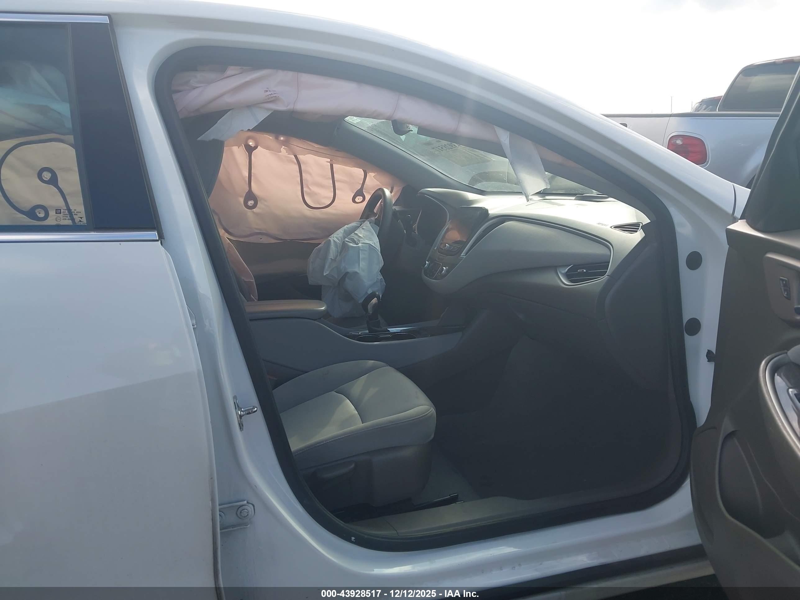 CHEVROLET MALIBU image 5