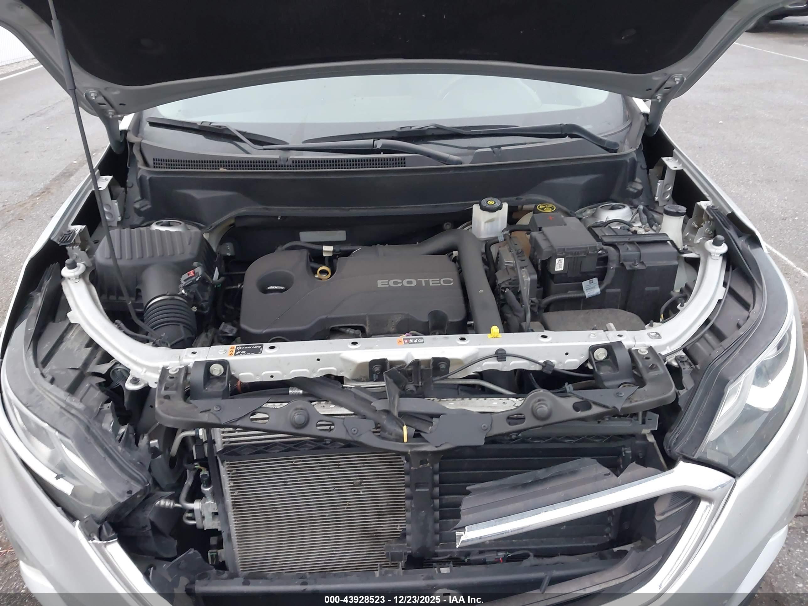 CHEVROLET EQUINOX image 10