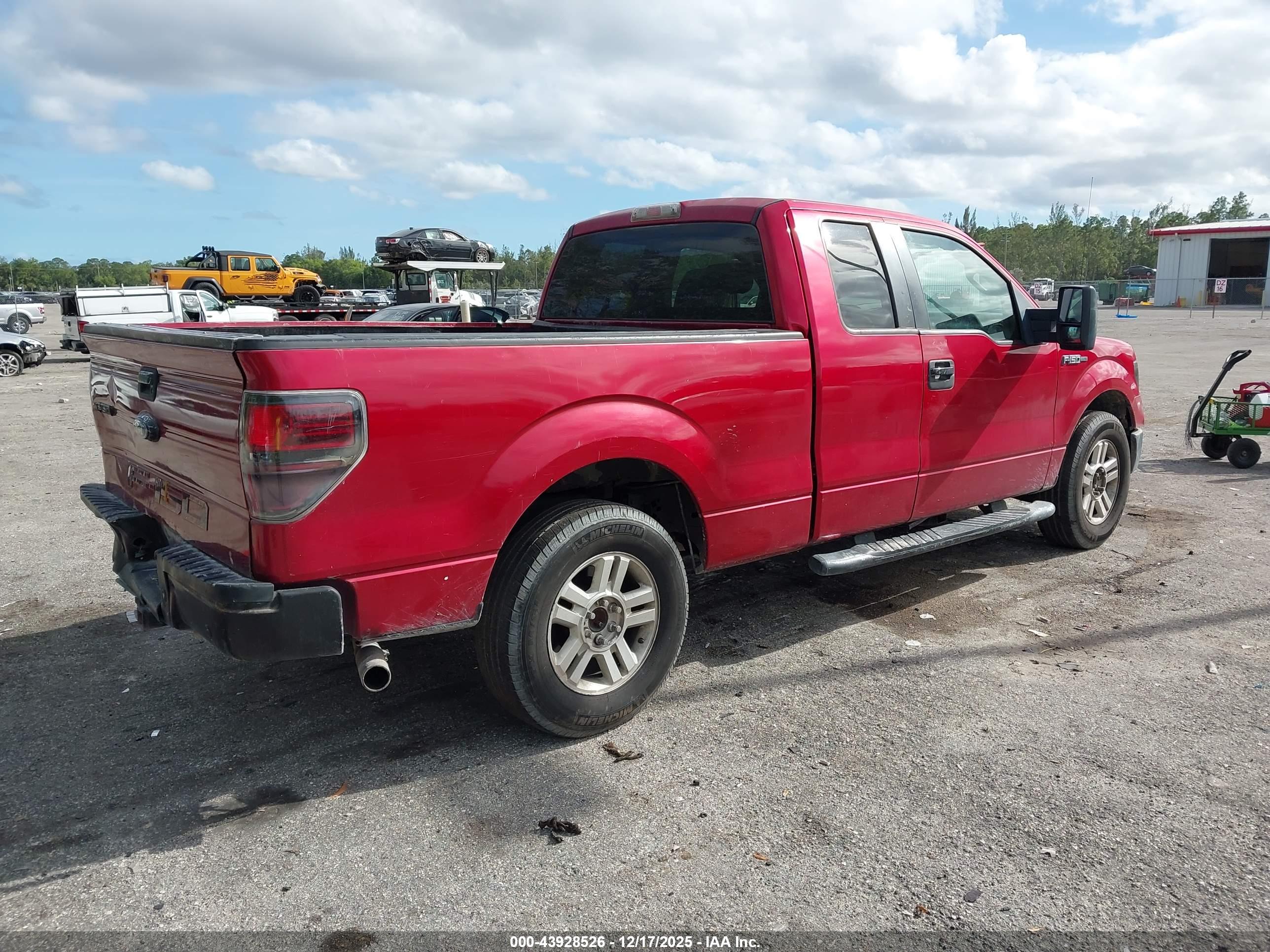 FORD F-150 image 4