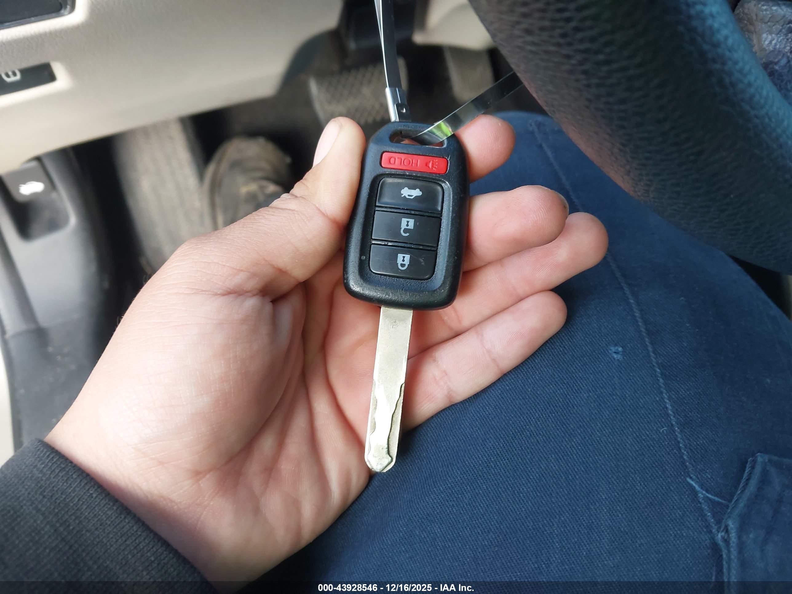 HONDA ACCORD image 11