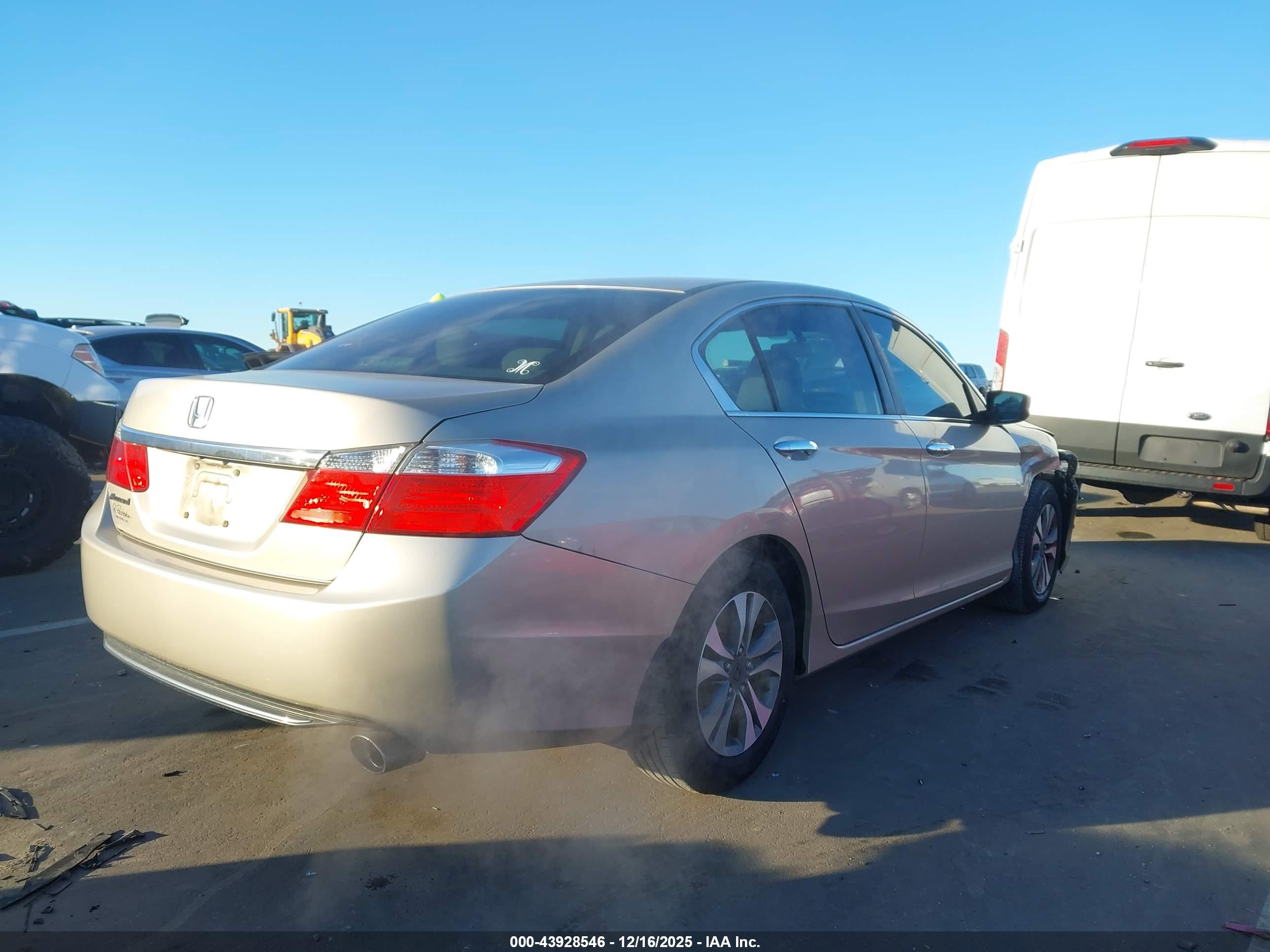 HONDA ACCORD image 4