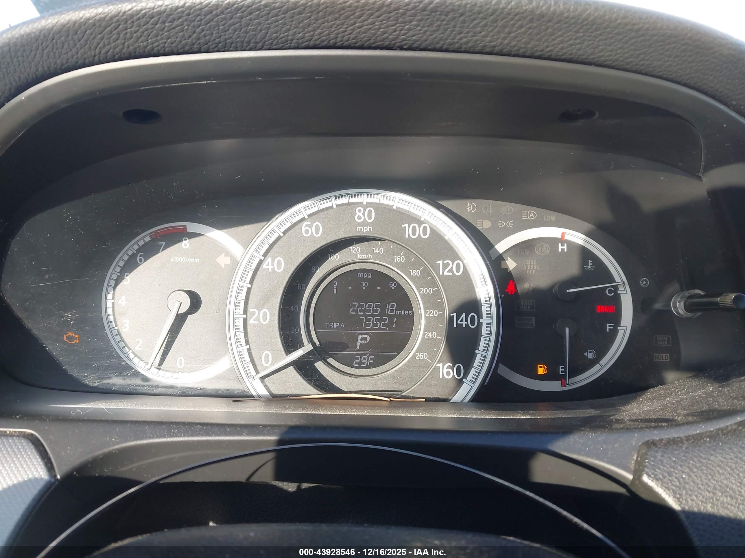 HONDA ACCORD image 7