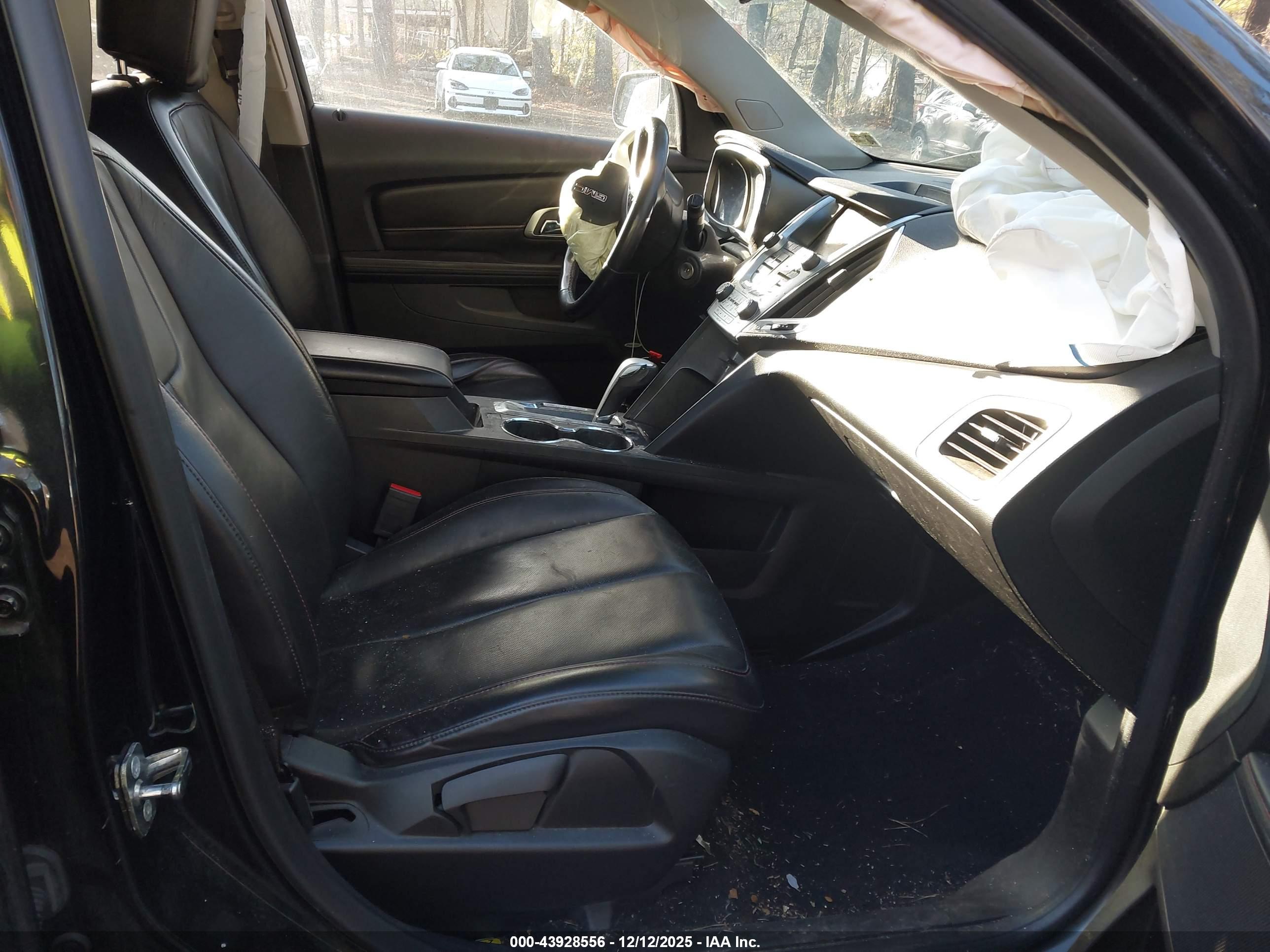 GMC TERRAIN image 5