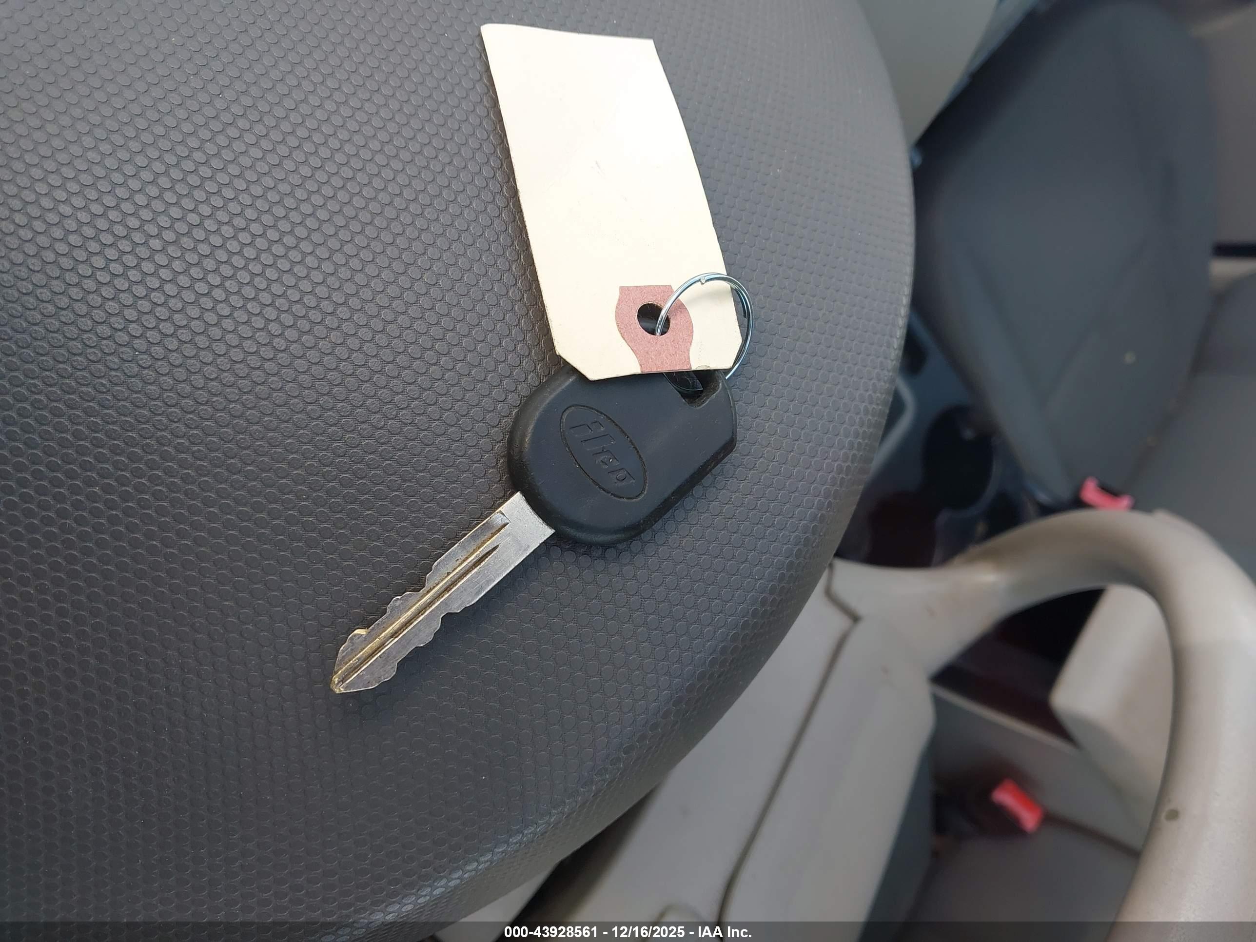 FORD ESCAPE image 11