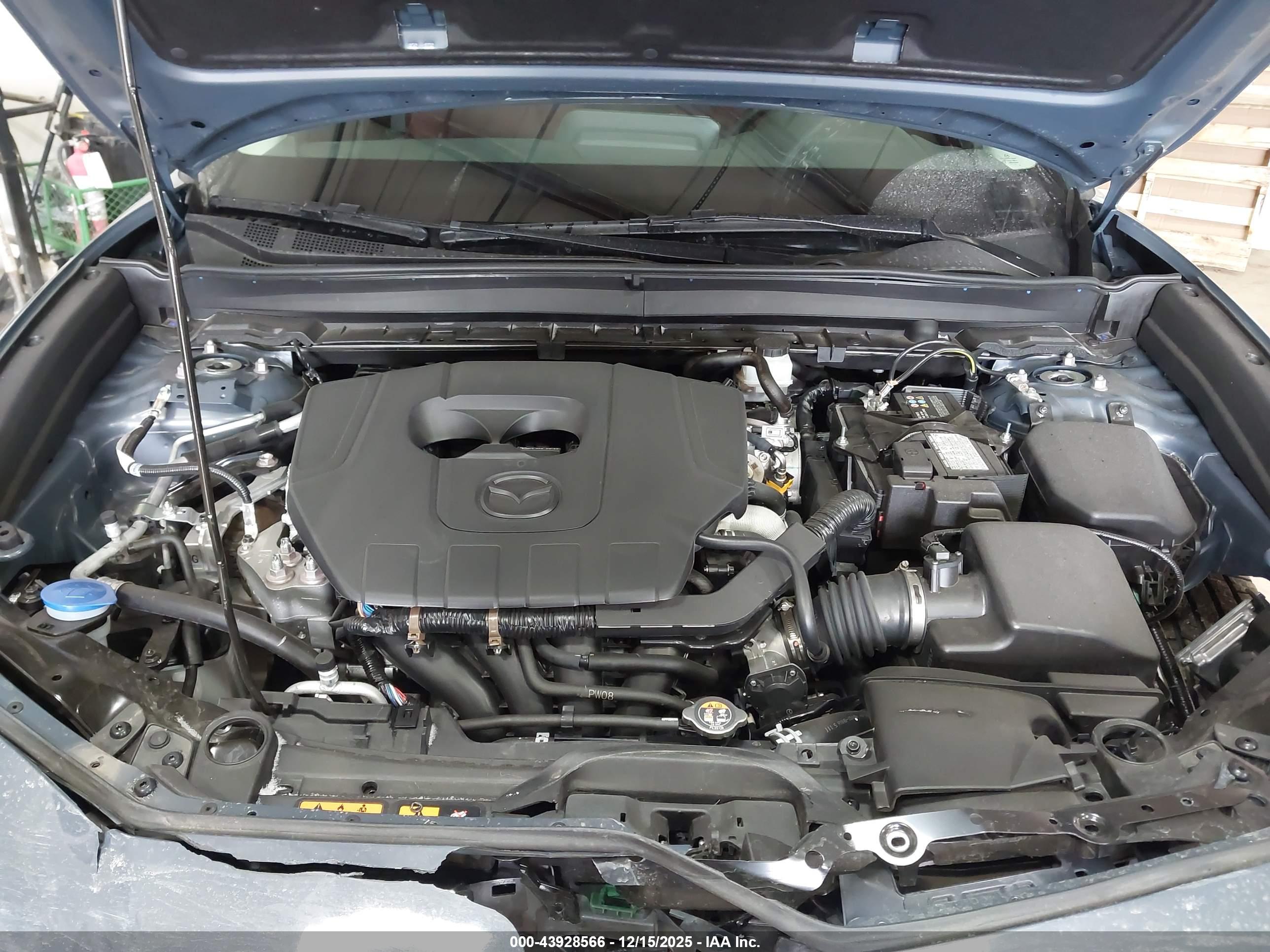 MAZDA CX-30 image 10