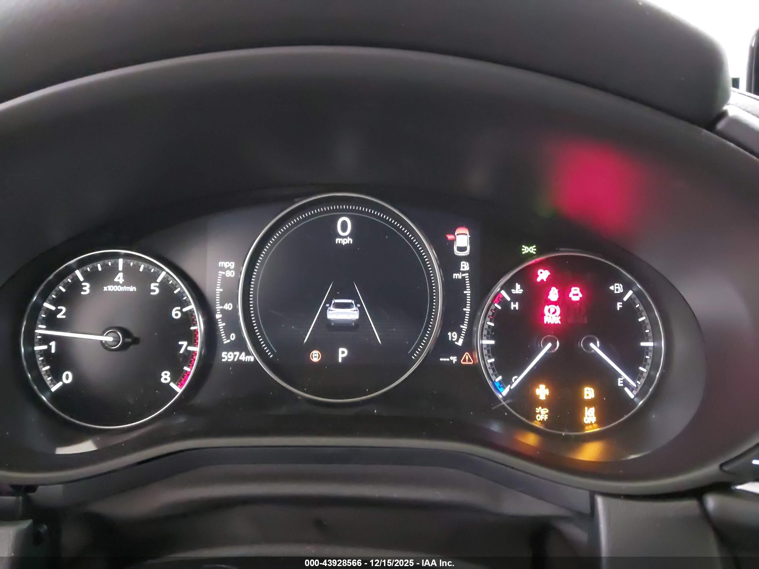 MAZDA CX-30 image 7