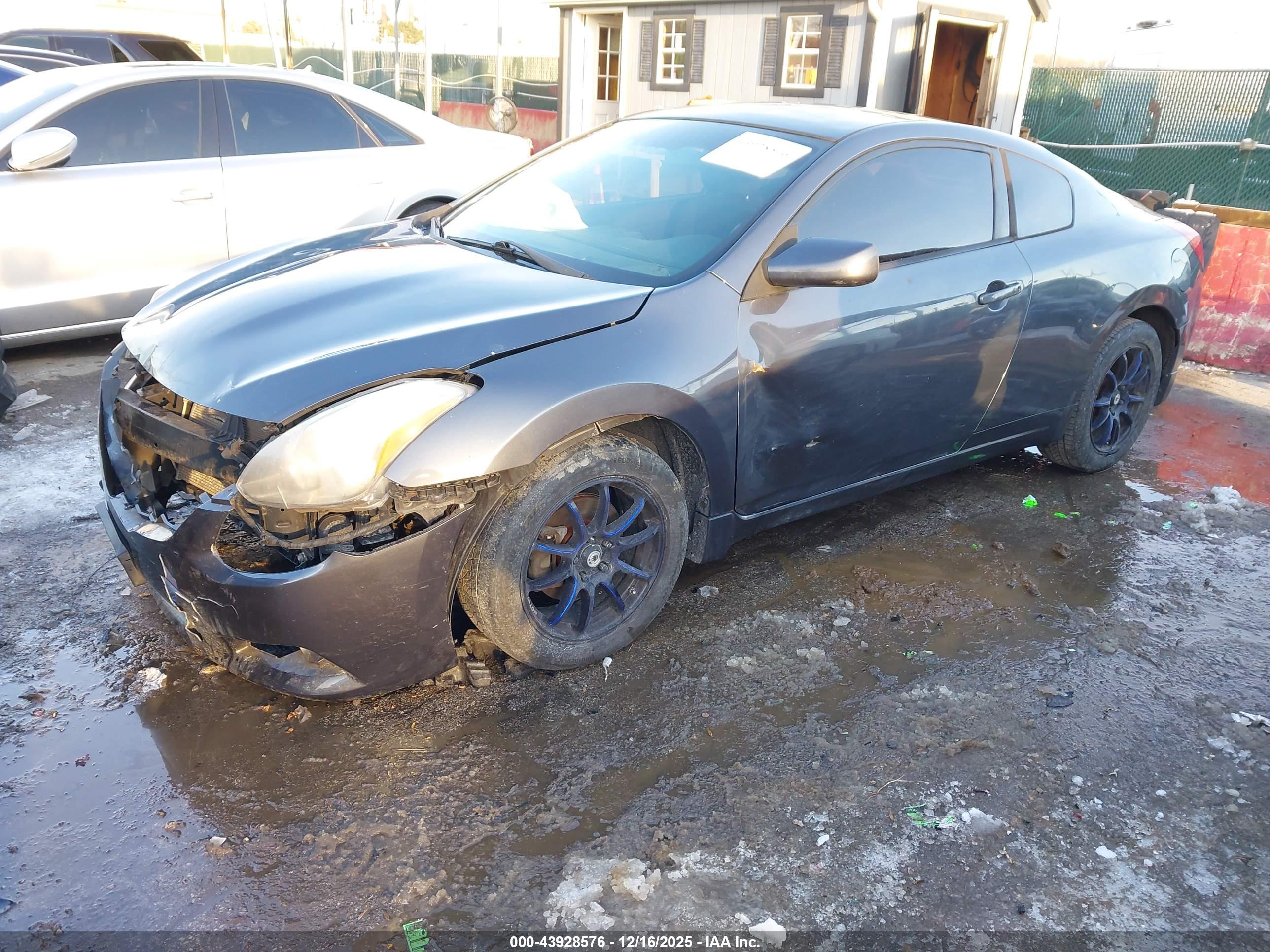 NISSAN ALTIMA image 2