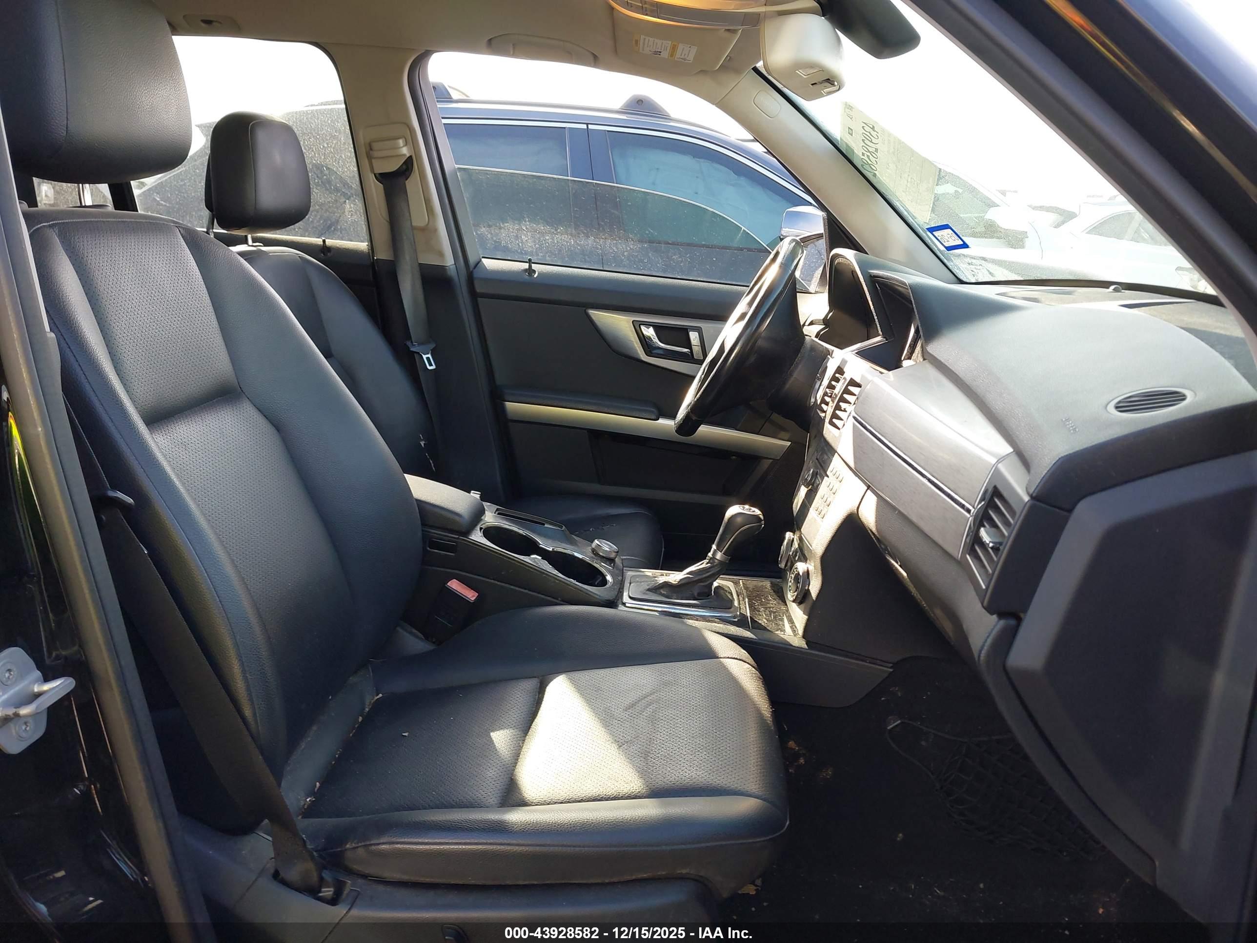 MERCEDES-BENZ GLK image 5