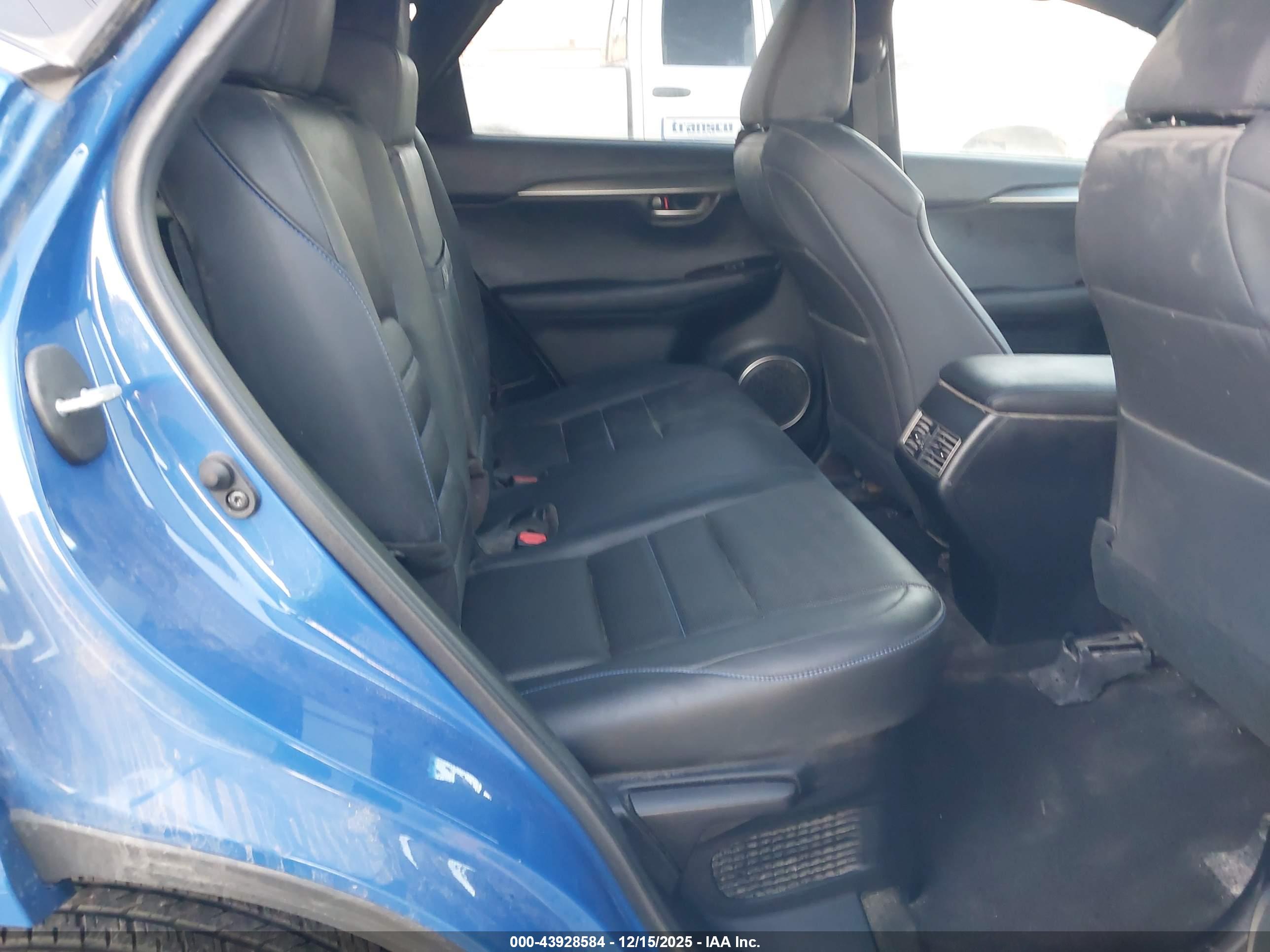 LEXUS NX image 8