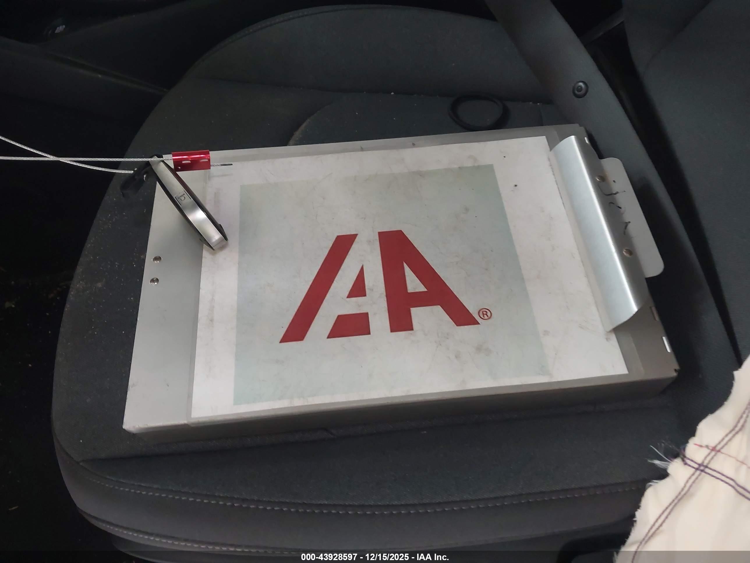 KIA K4 image 11
