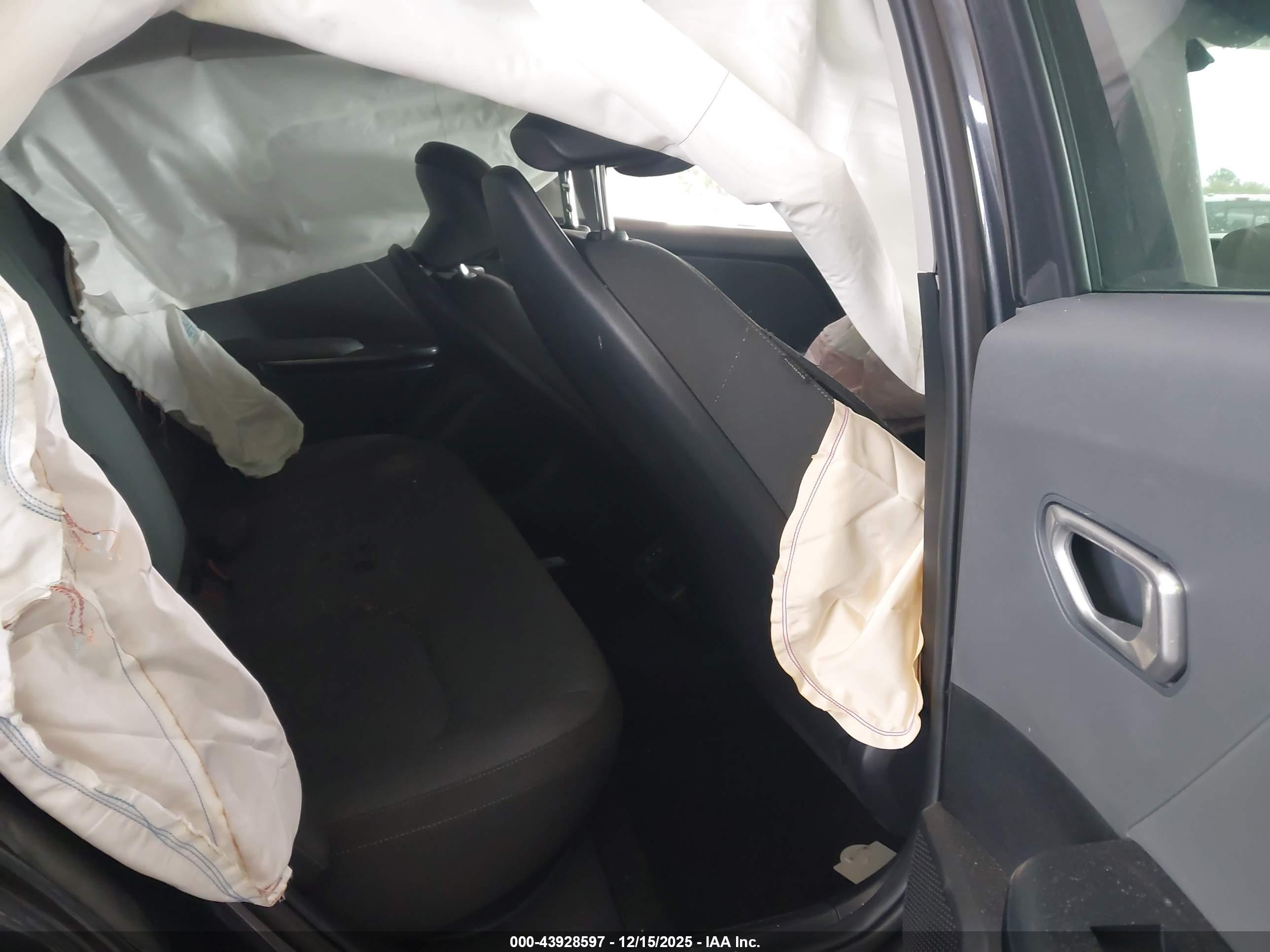 KIA K4 image 8