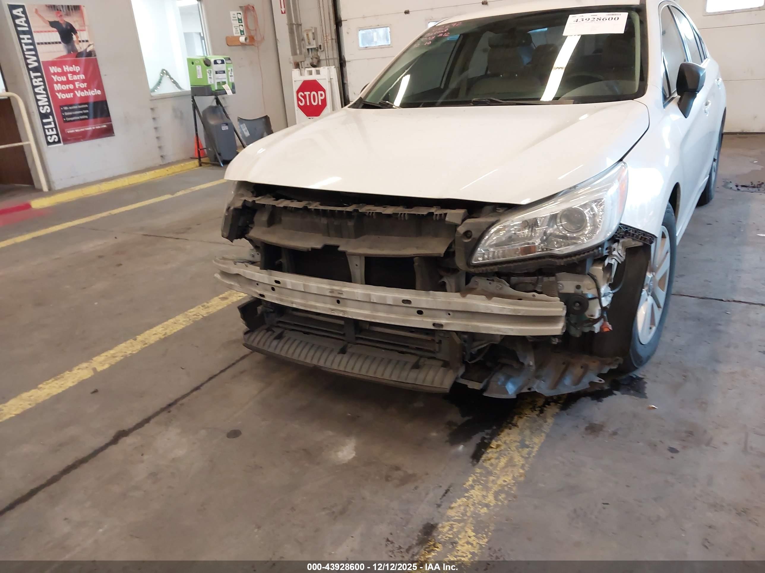 SUBARU LEGACY image 6
