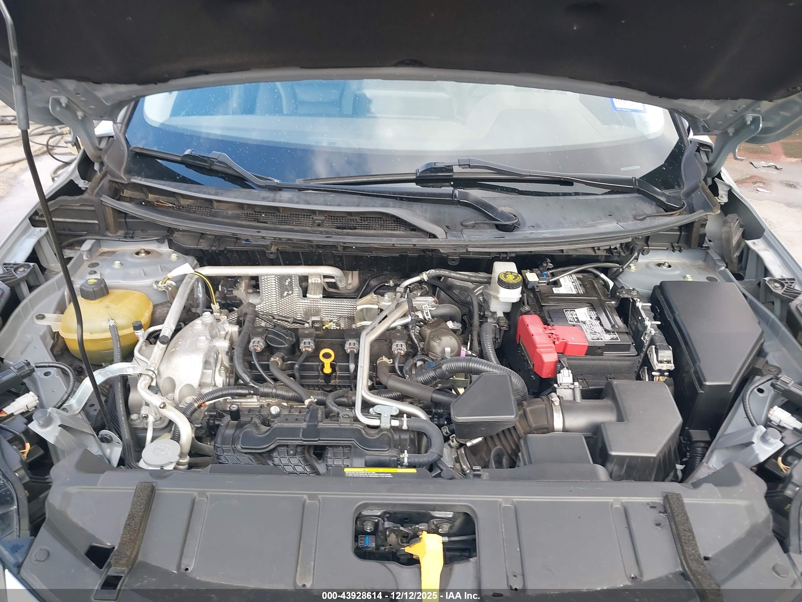 NISSAN ROGUE image 10