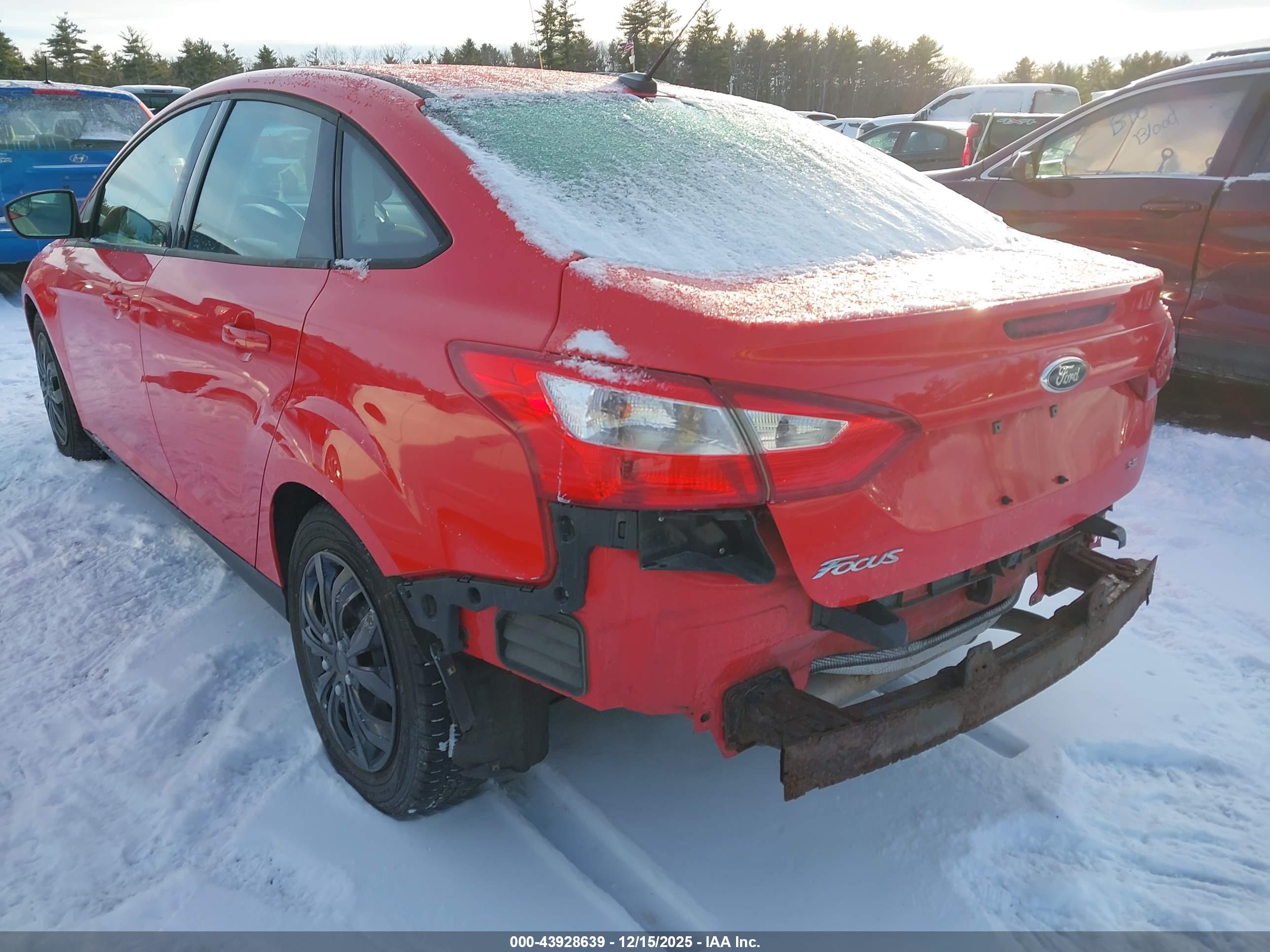 FORD FOCUS image 6