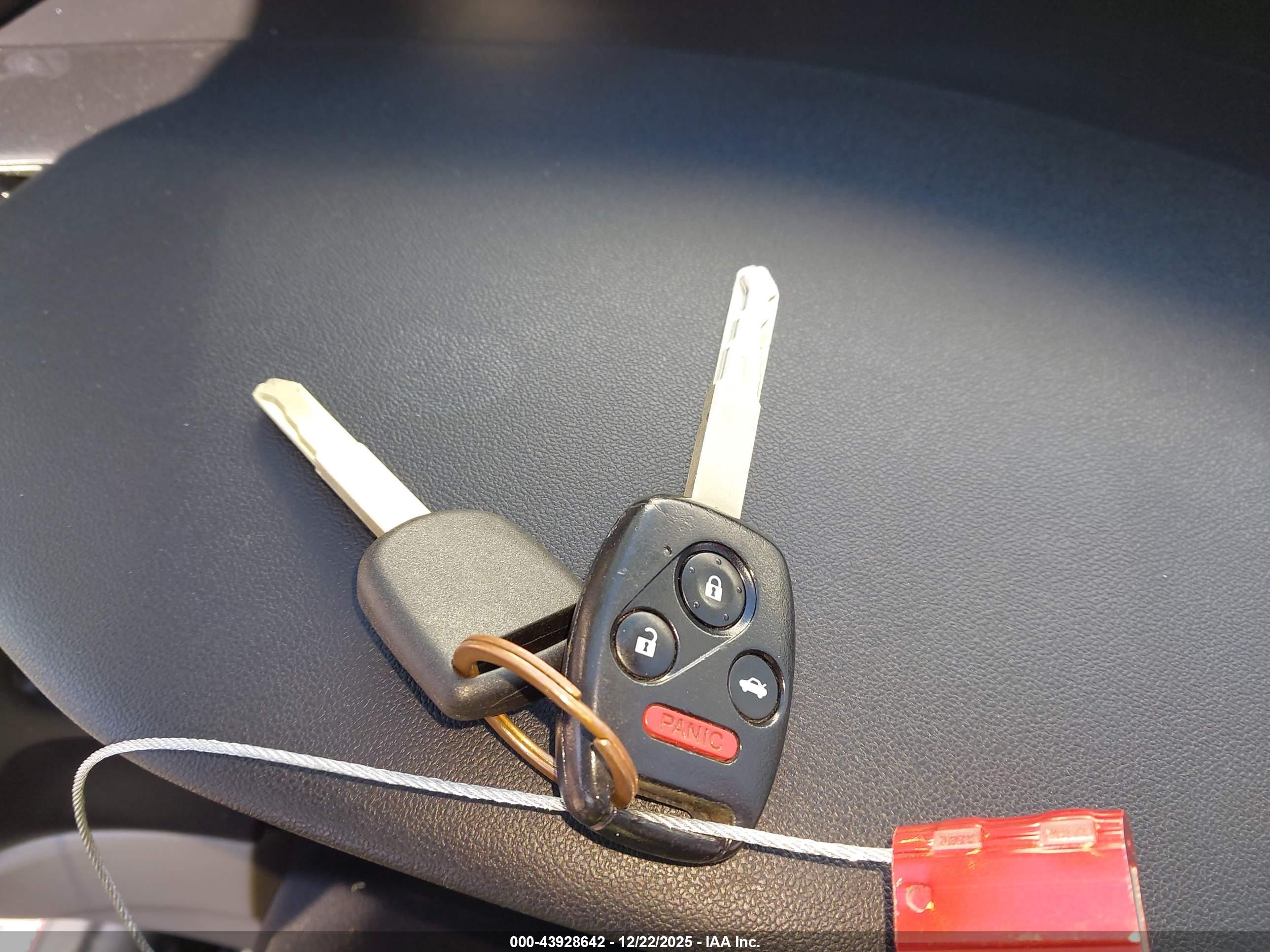 HONDA CIVIC image 11