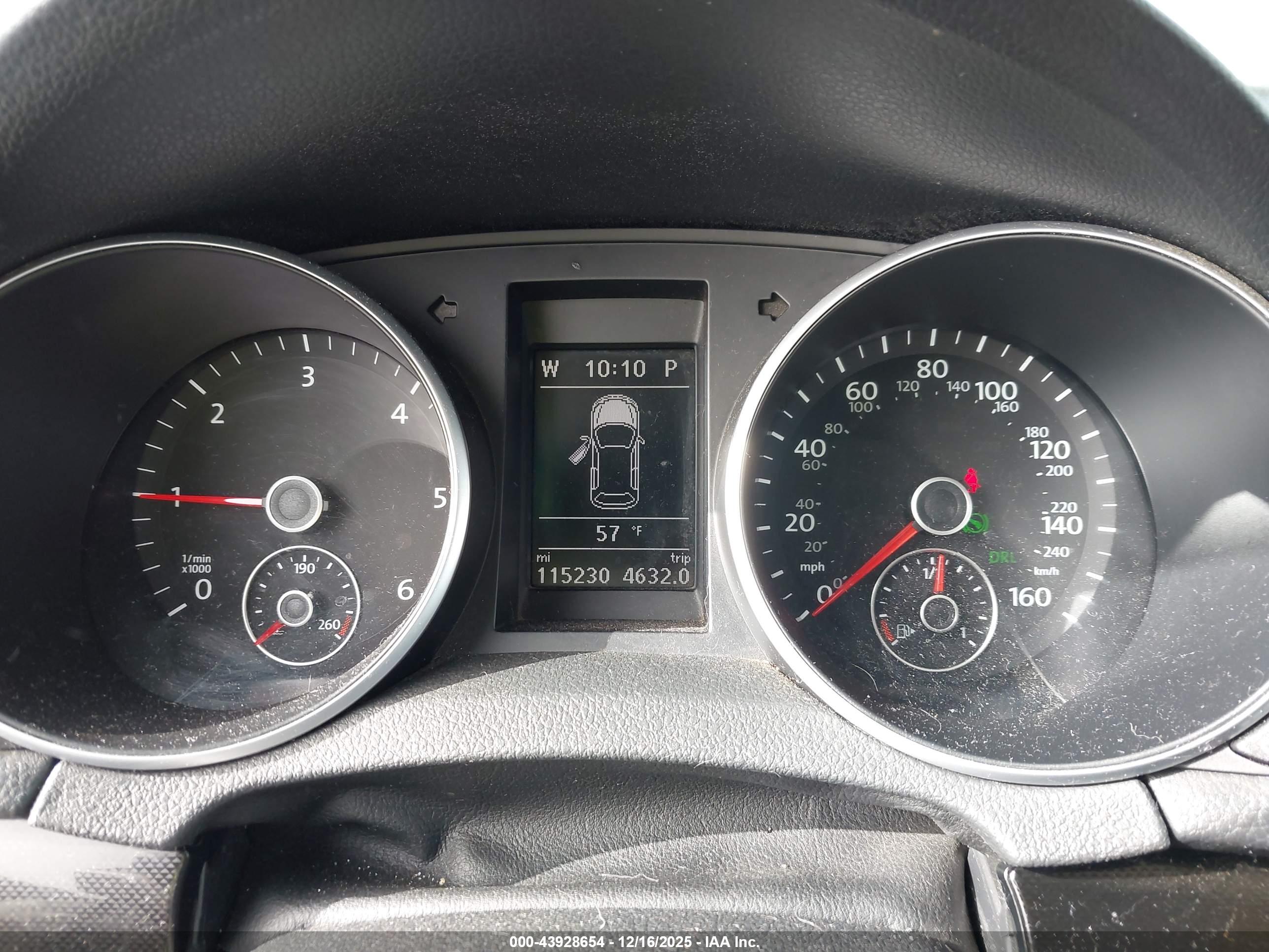 VOLKSWAGEN JETTA image 7