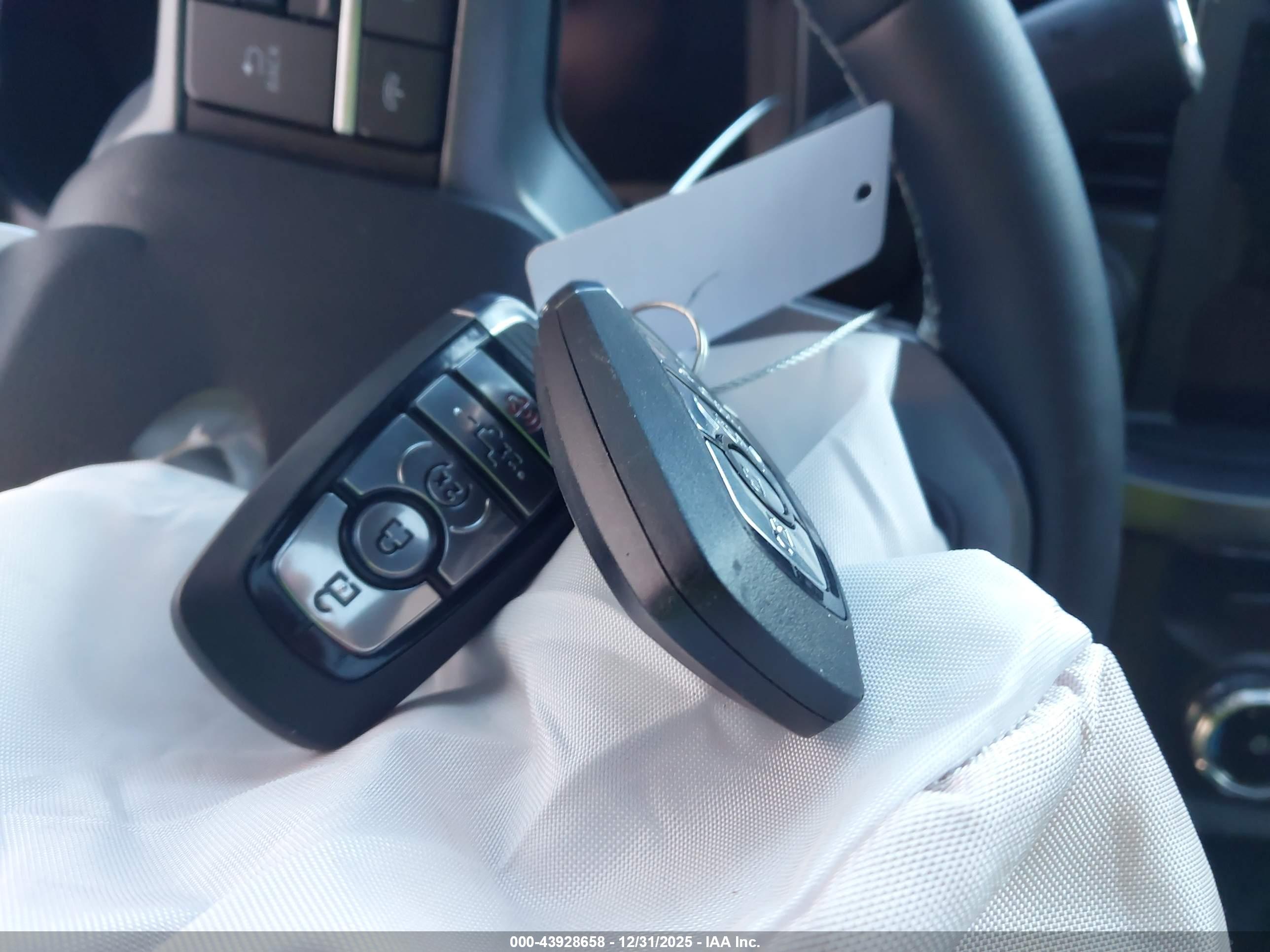 FORD F-350 image 11
