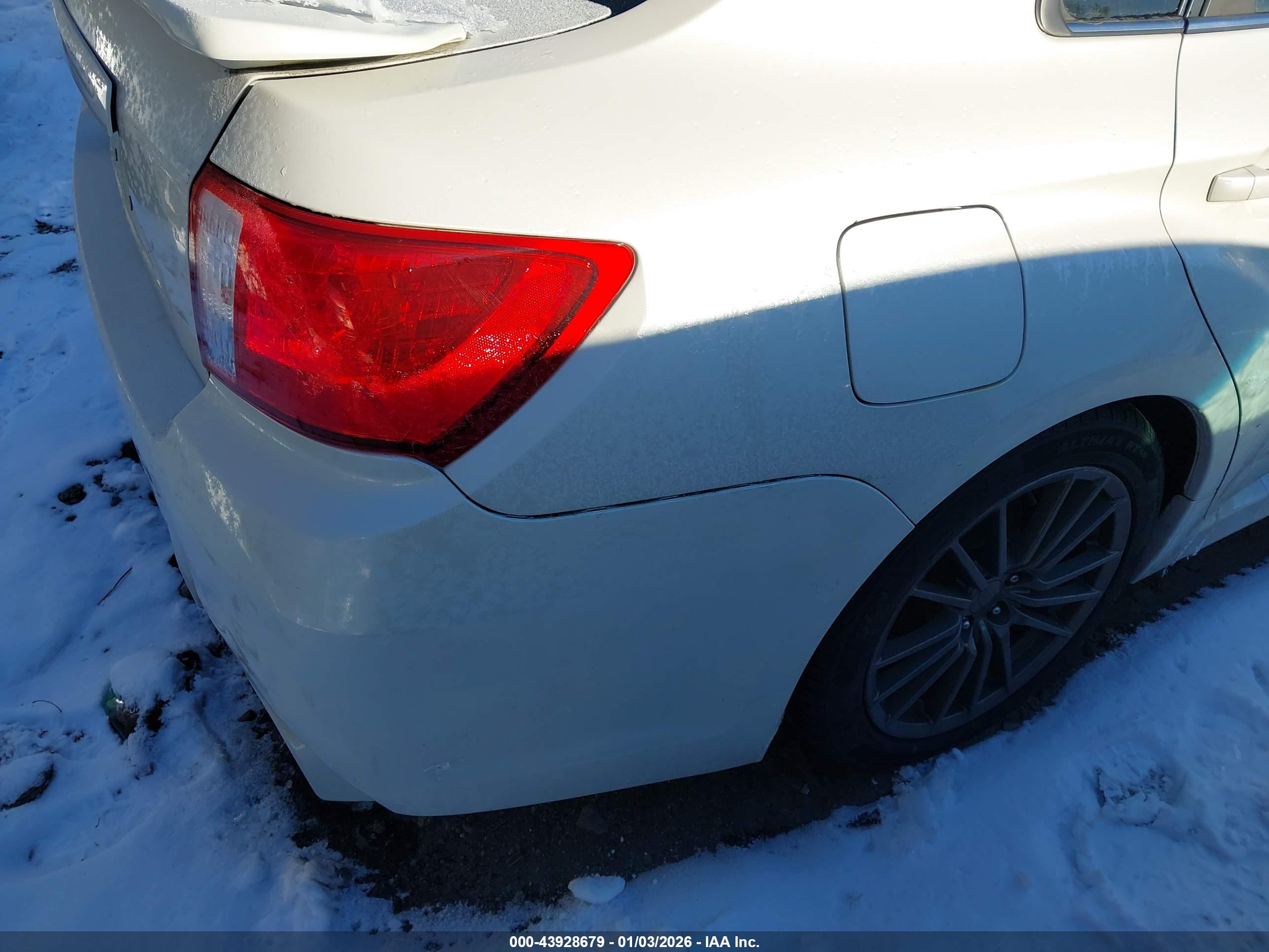 SUBARU IMPREZA image 4