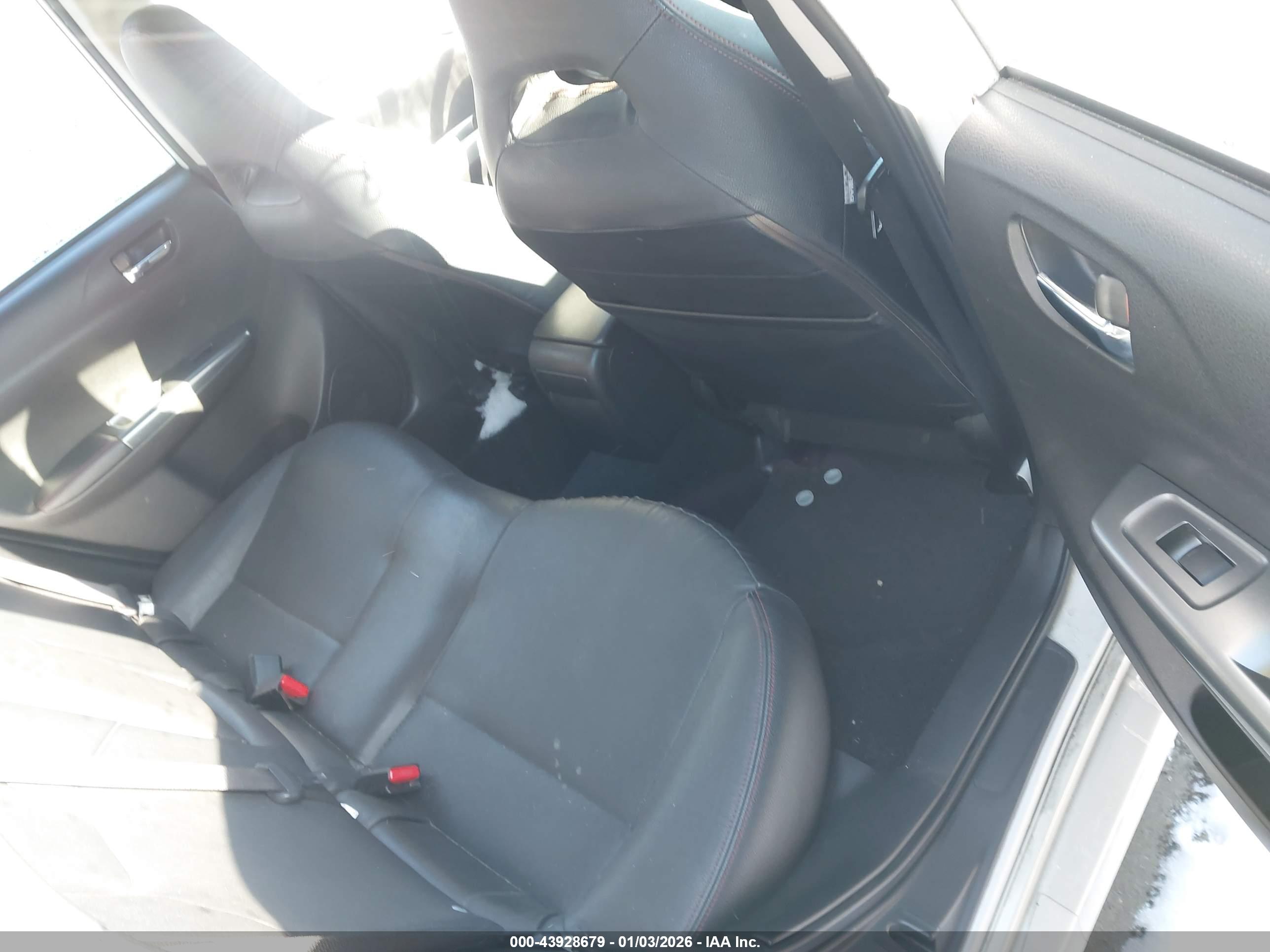 SUBARU IMPREZA image 8